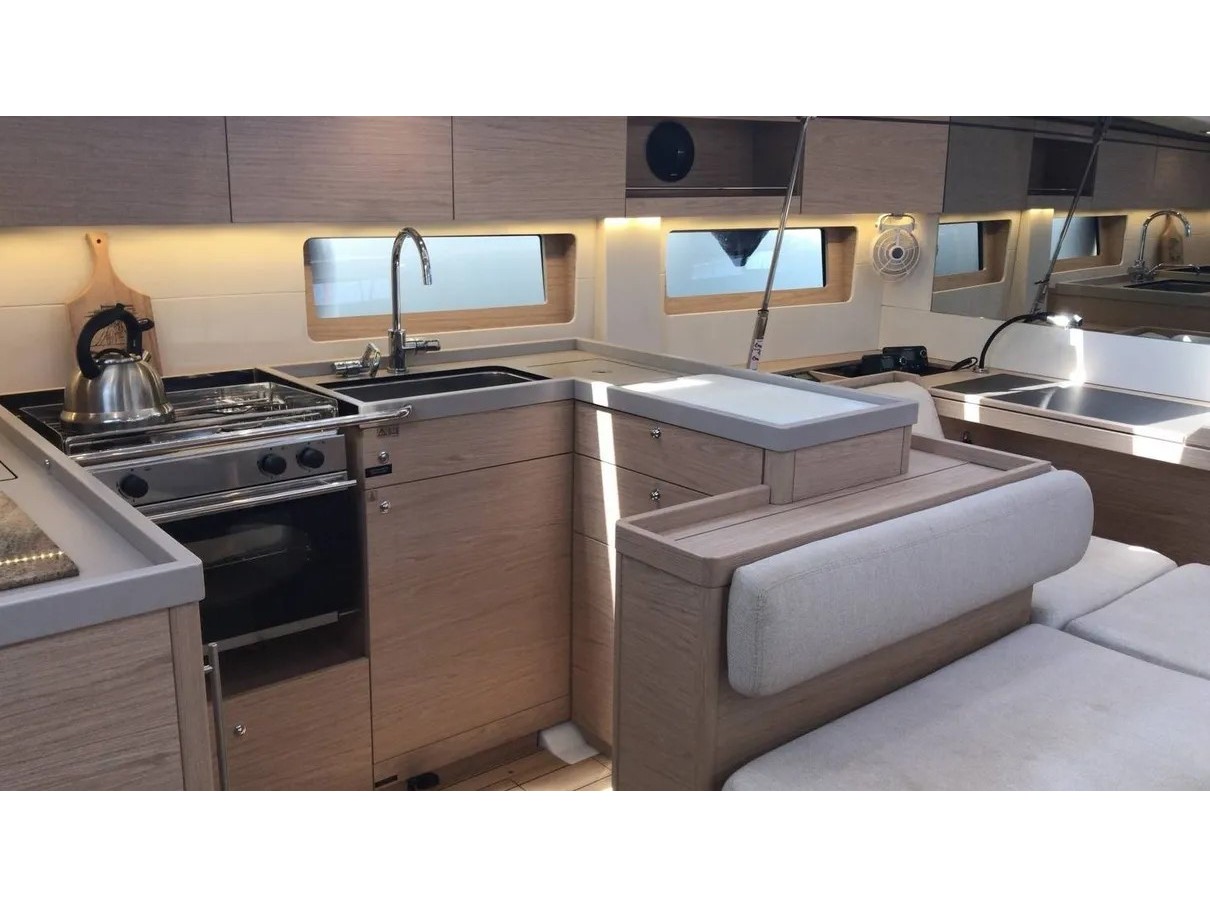 Oceanis 51.1