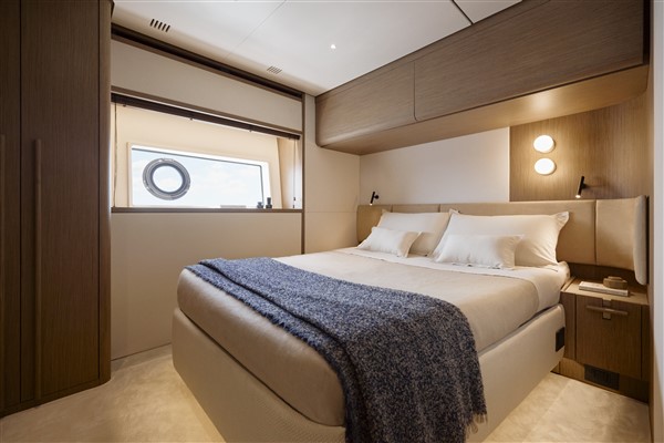 Azimut 82 Fly, Šibenik