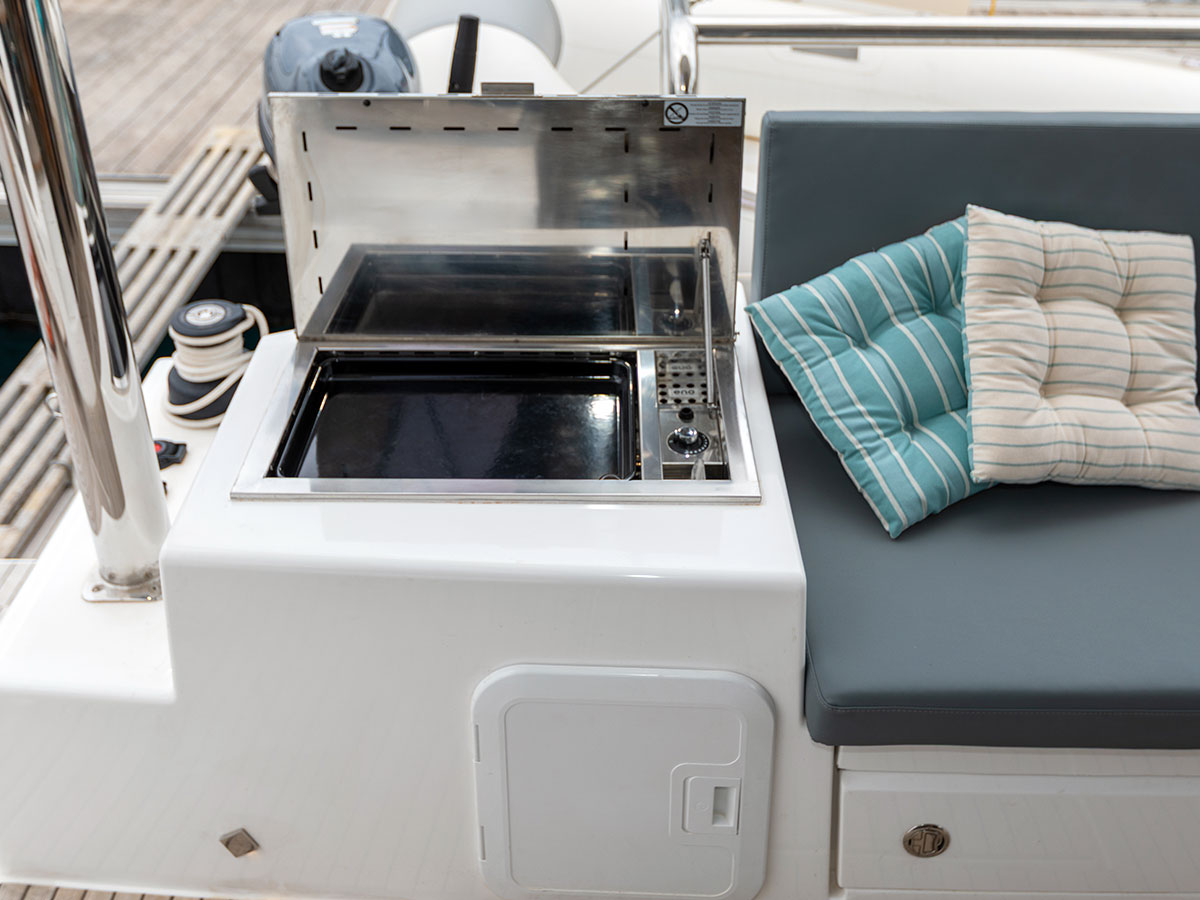 Cervetti 44, Primošten