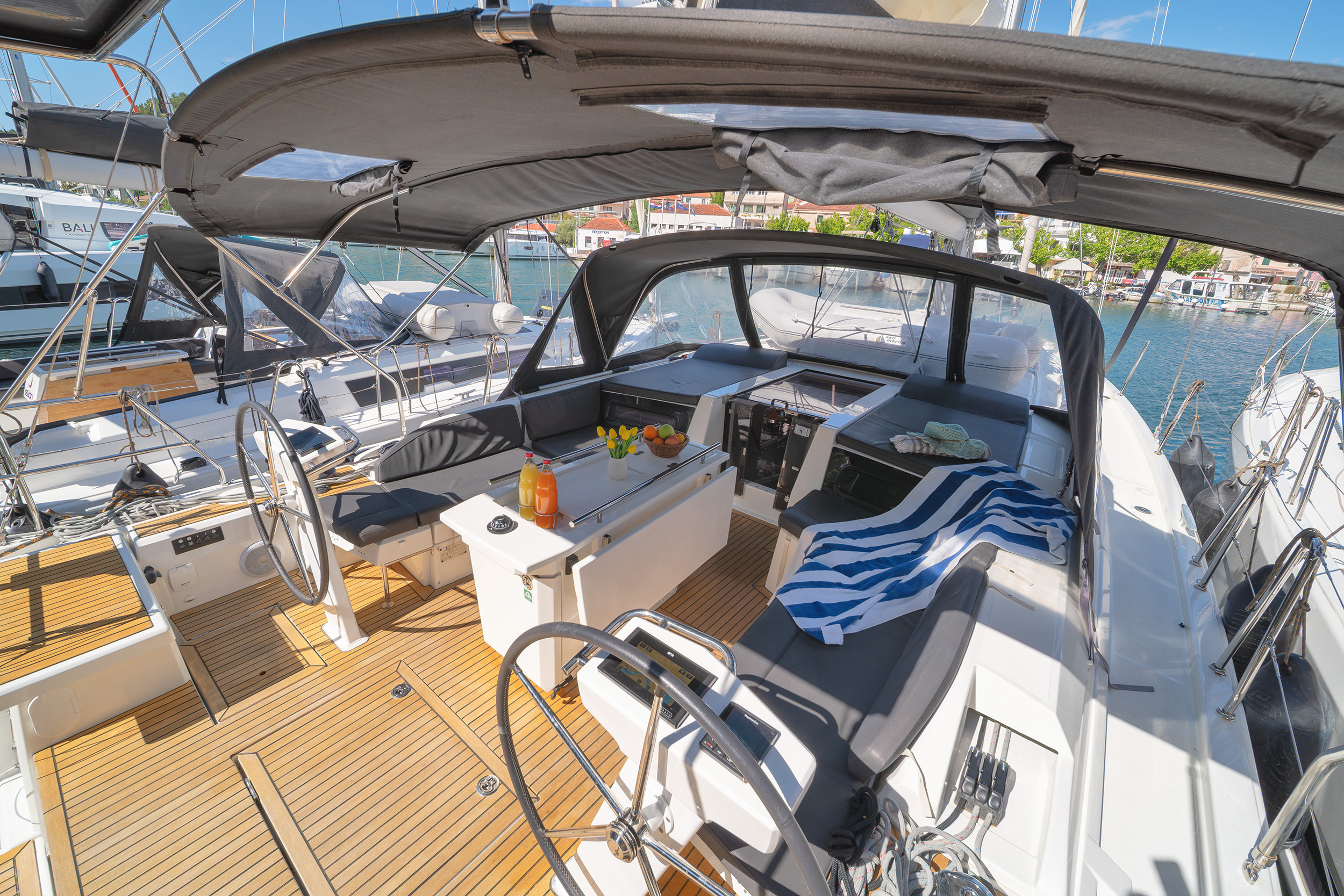 Oceanis 46.1, Skradin