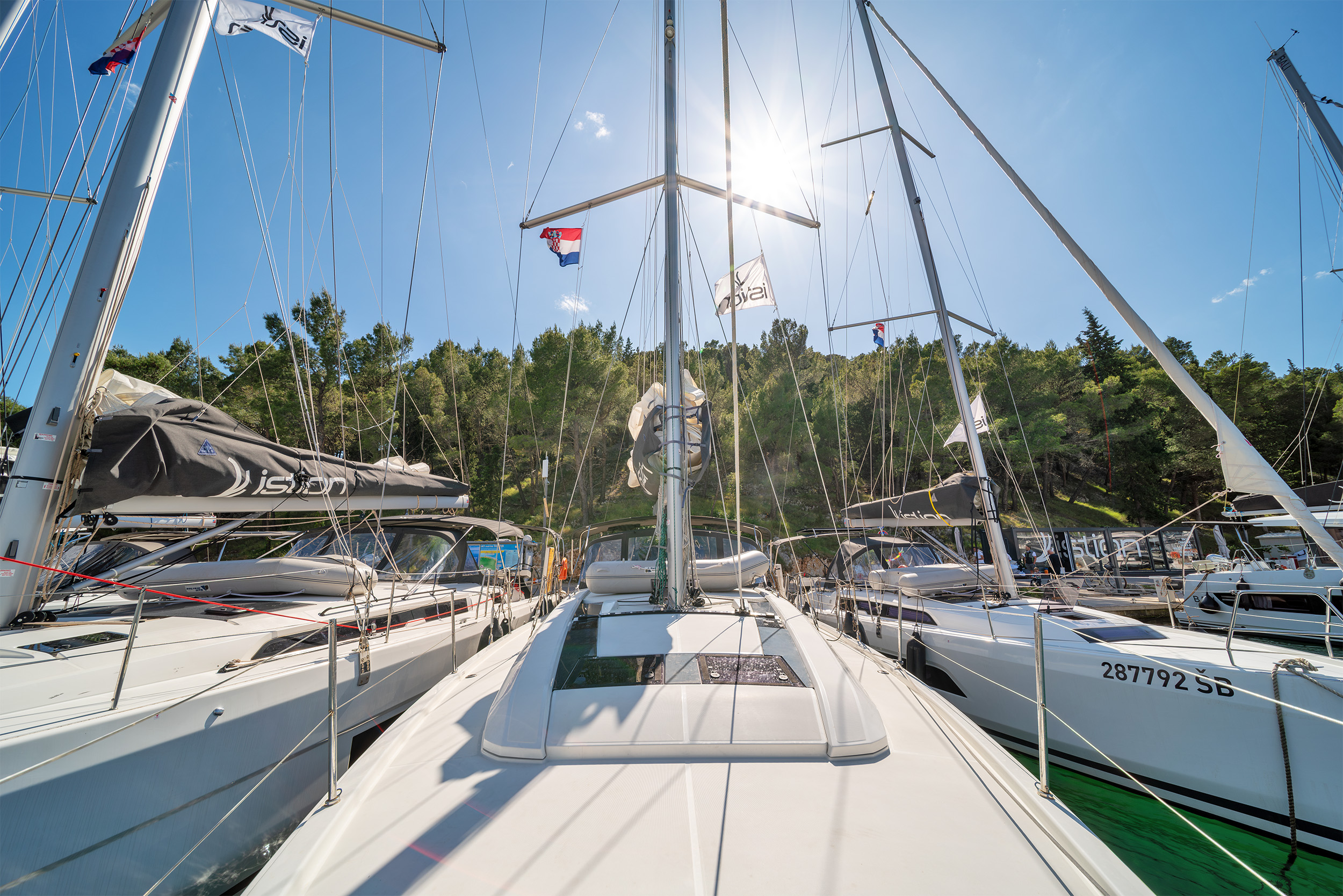 Oceanis 46.1, Skradin