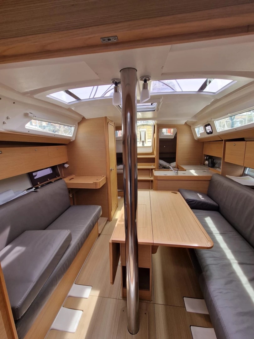 Dufour 360, Cagliari