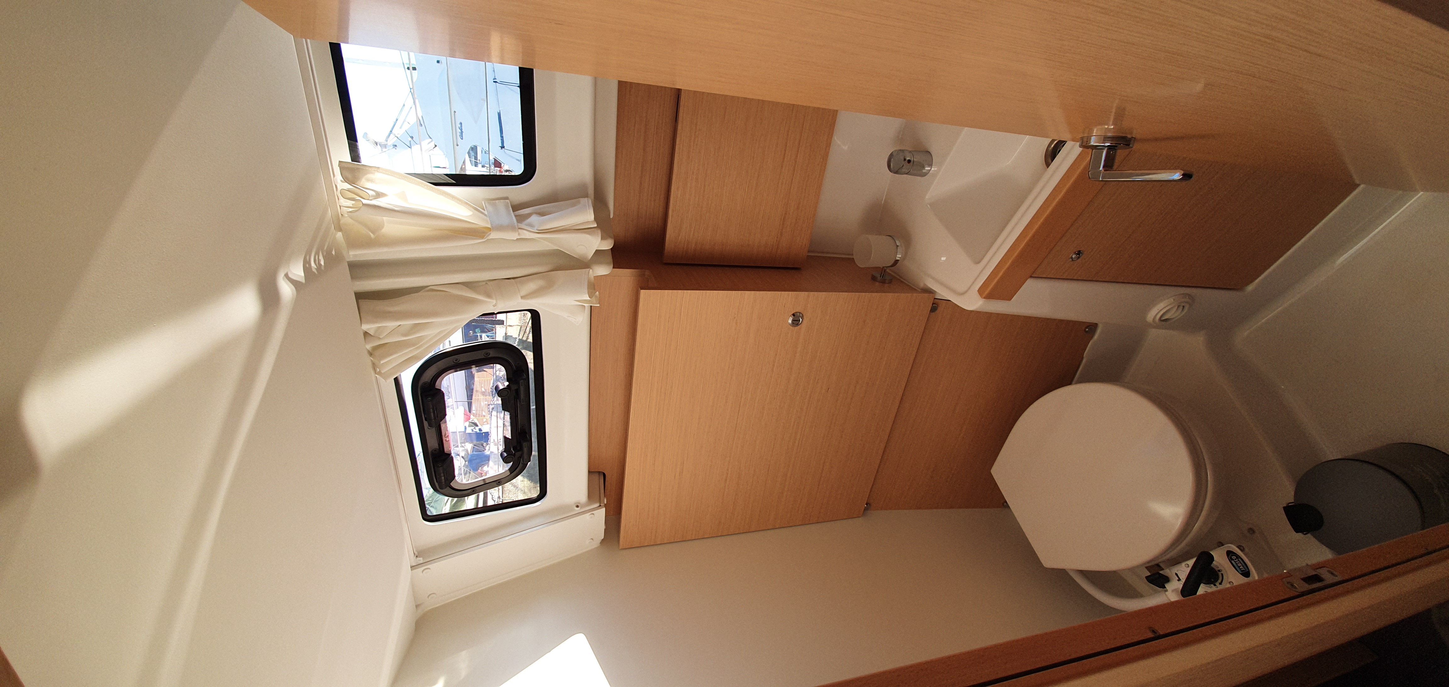 Oceanis 38 (3/2), Portisco