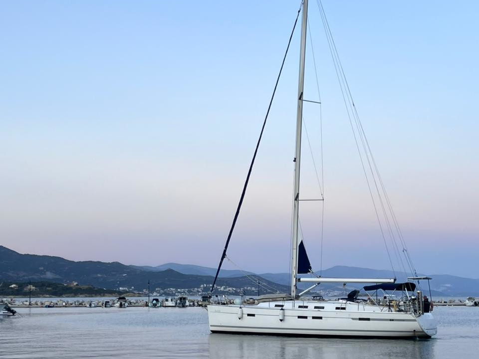 Bavaria Cruiser 45, Kavala