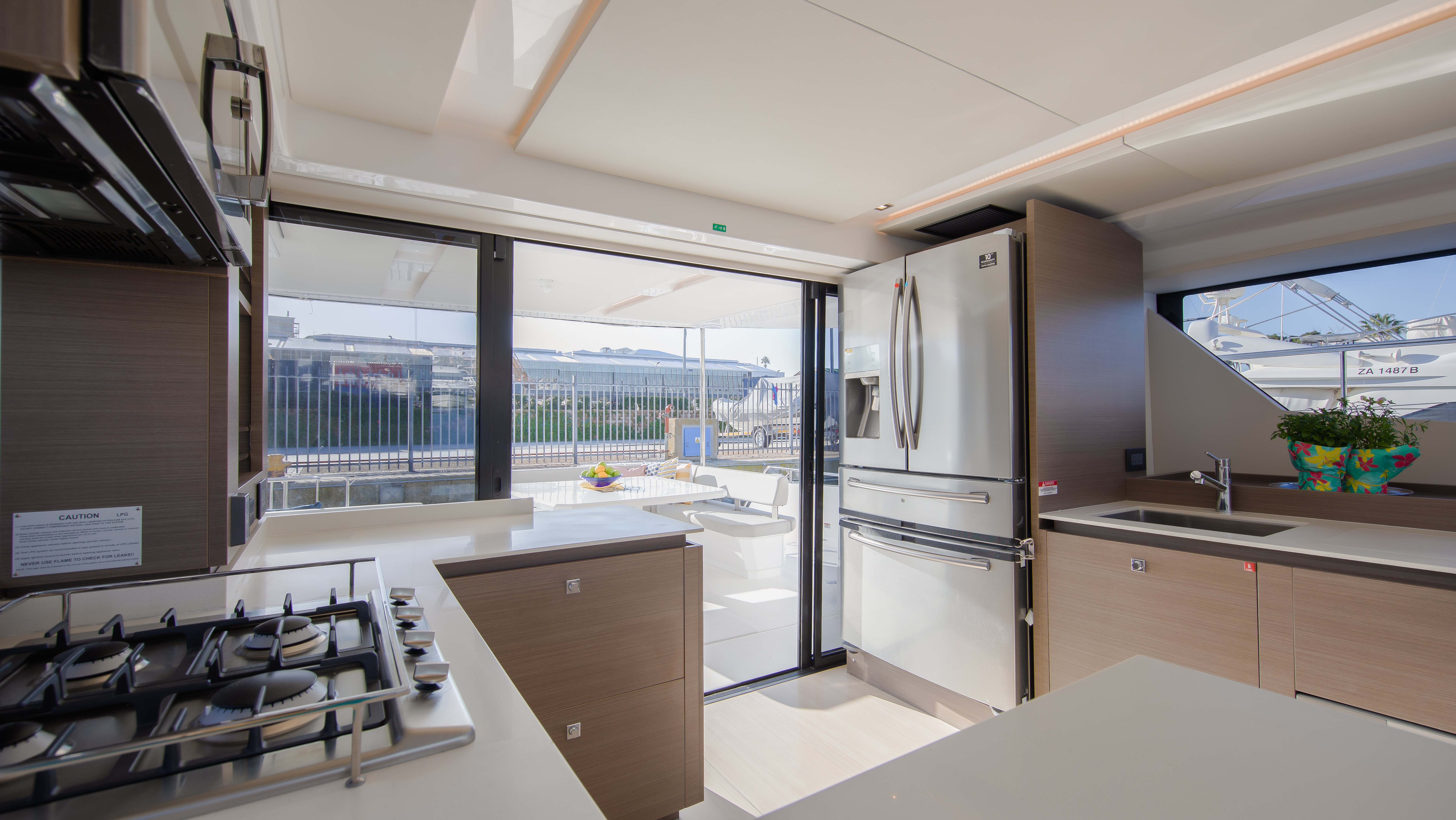 Leopard 53 PC, Road Town