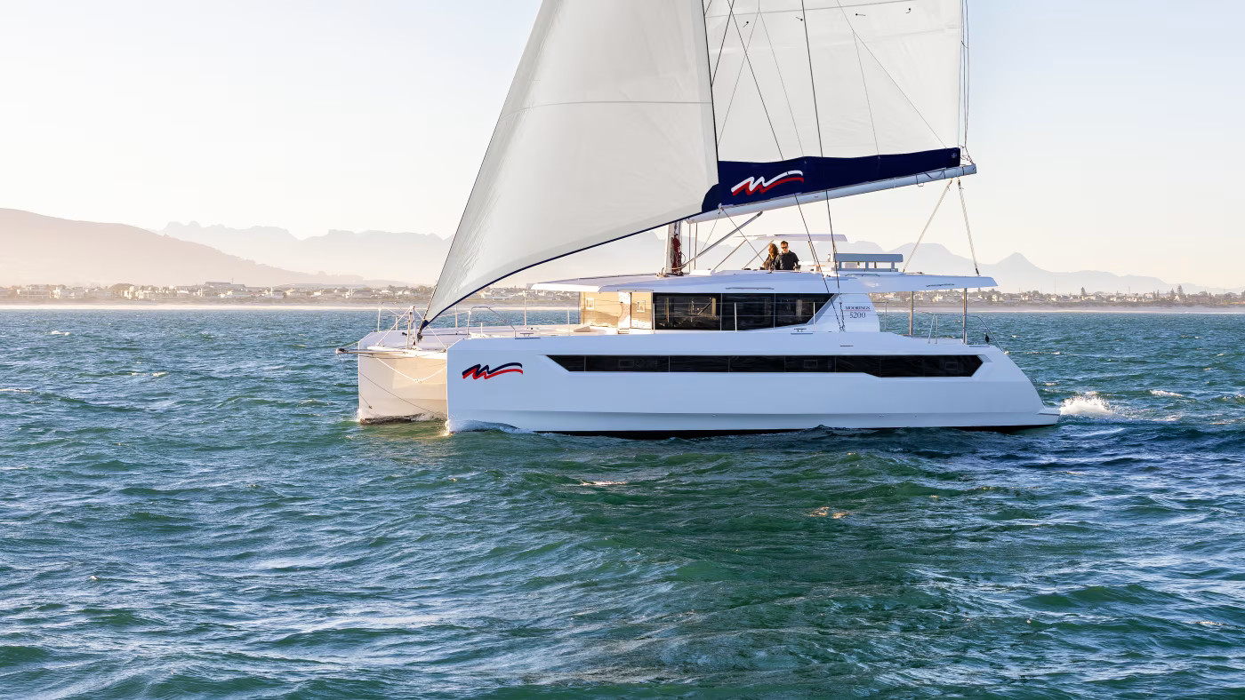 Leopard 52, Road Town