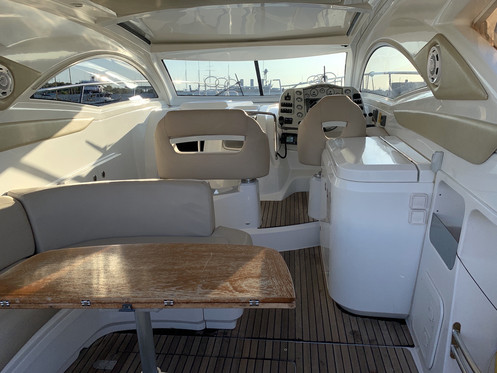 фото Monte Carlo 37 Hard Top 7