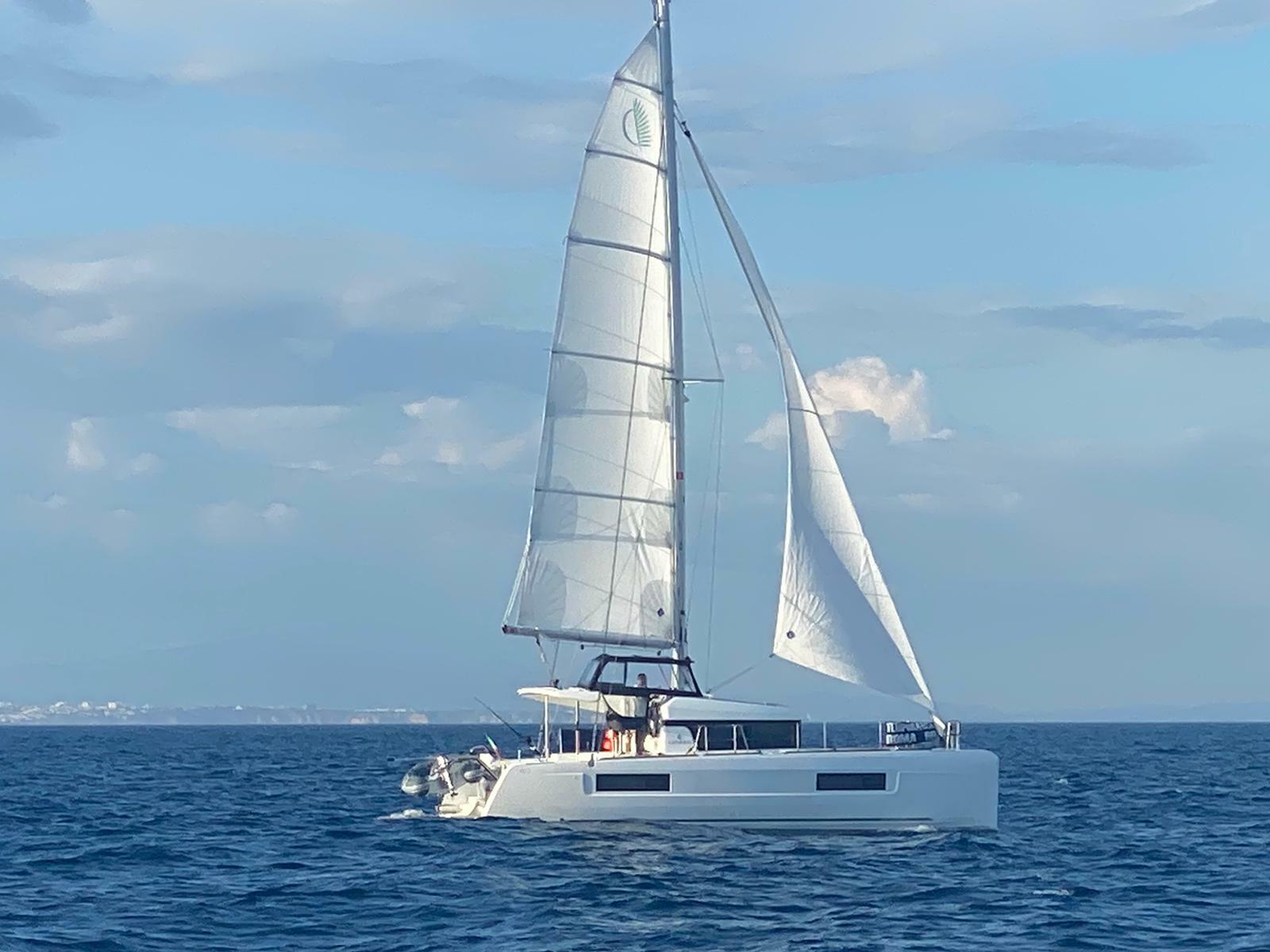 Lagoon 40