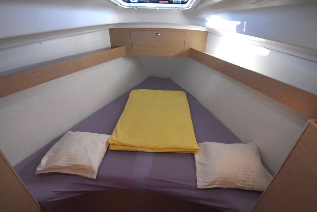 foto Elan 35 Impression 2