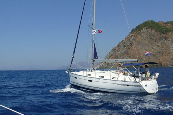 Bavaria Cruiser 36