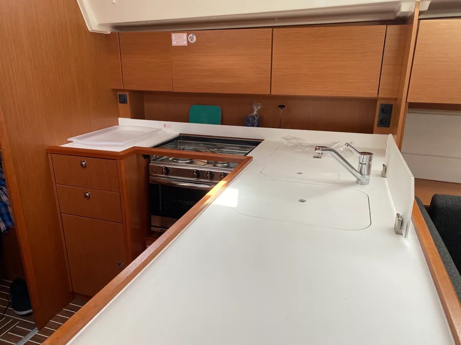 Bavaria C45, Lefkada