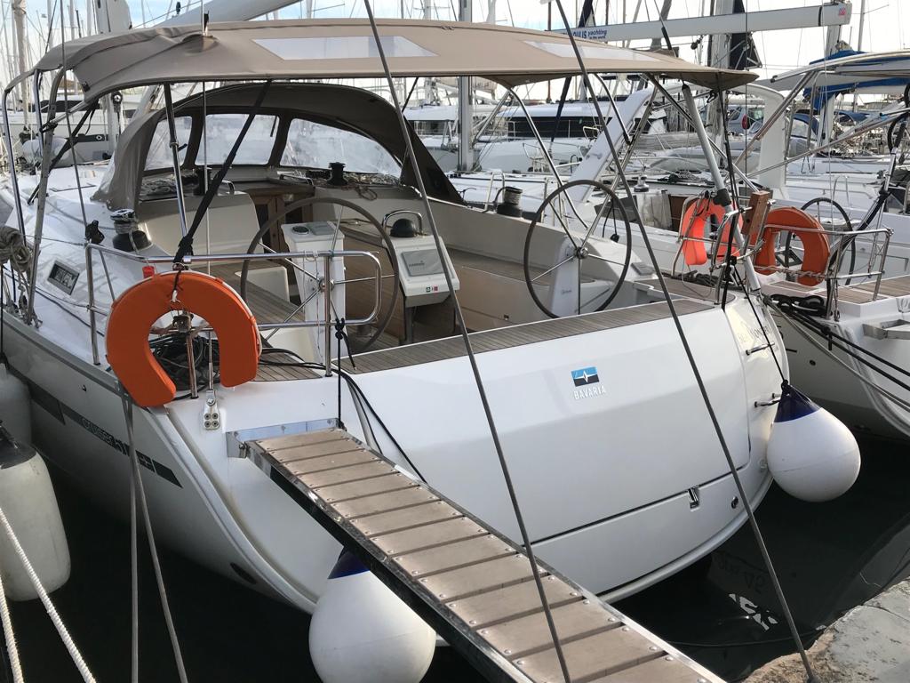 Bavaria Cruiser 51, Alimos