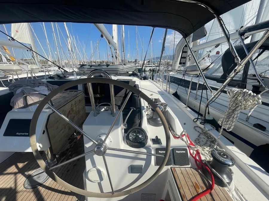 Bavaria C45, Alimos