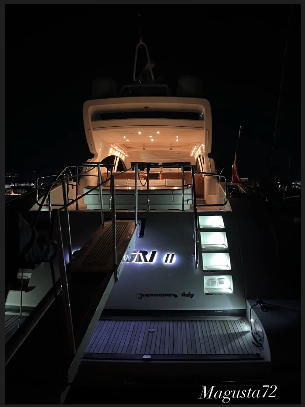 Mangusta 72, Salerno