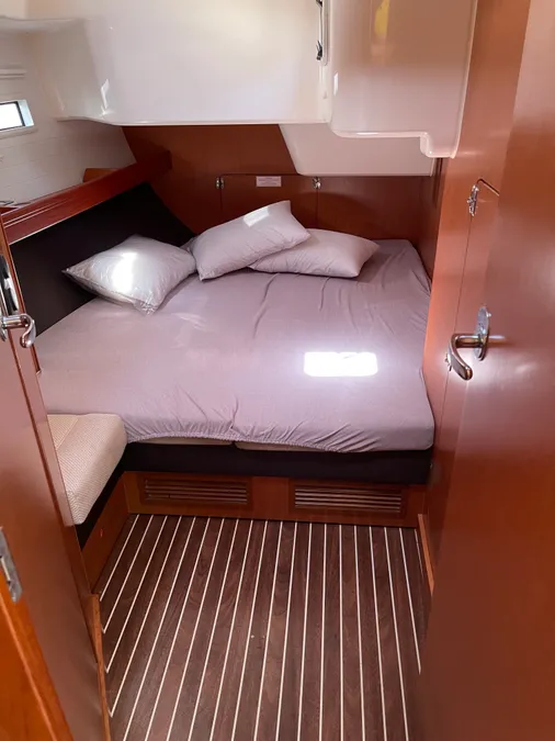 Bavaria Cruiser 51, Kos