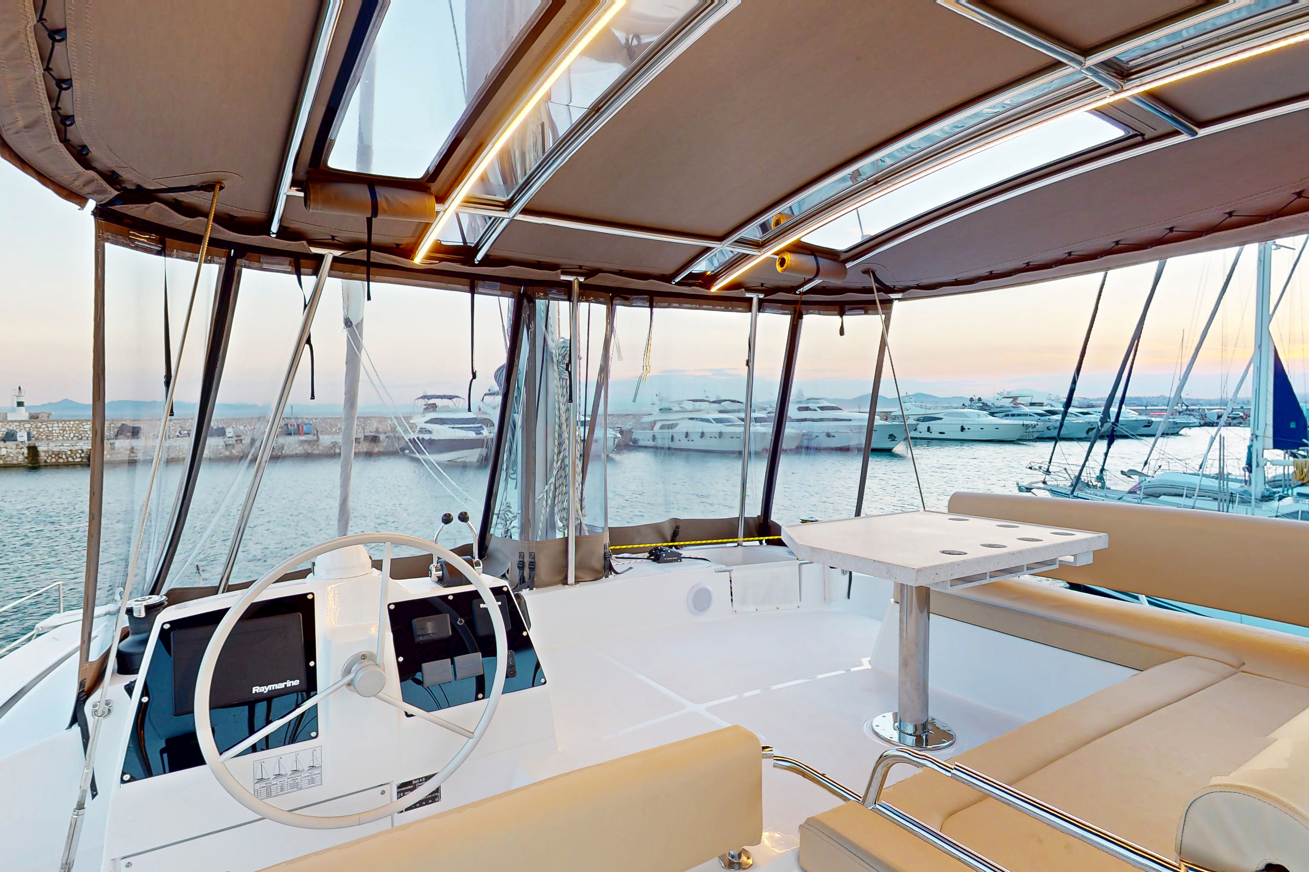 Yacht image 7