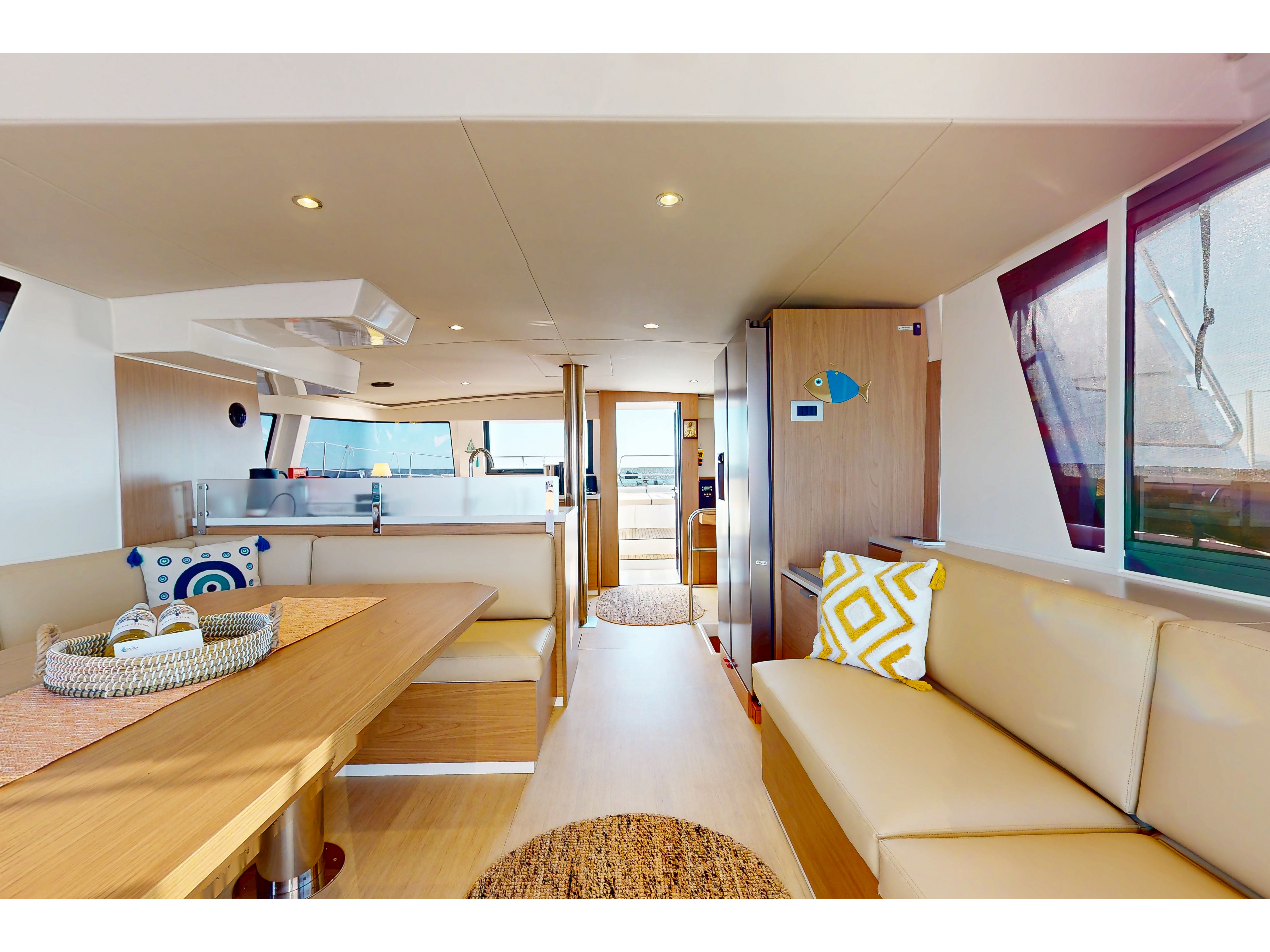 Yacht image 41