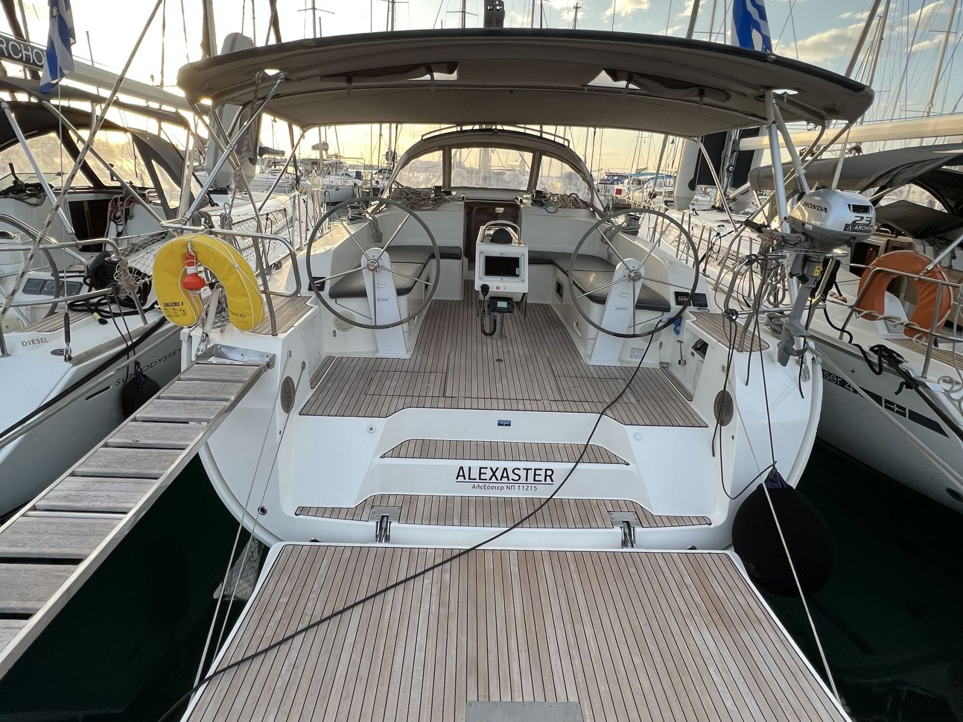 Bavaria Cruiser 46, Kos