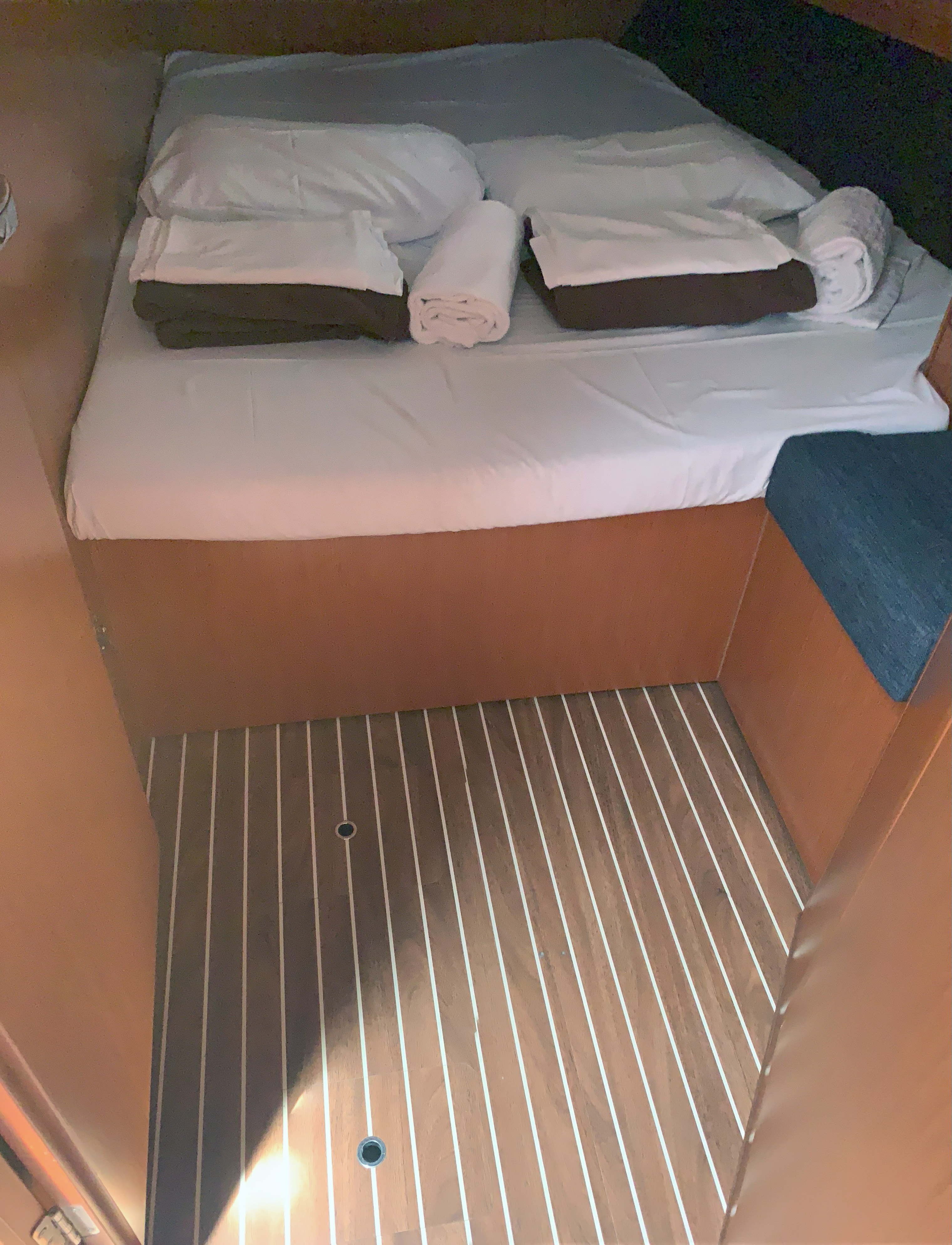 Bavaria Cruiser 46, Kos