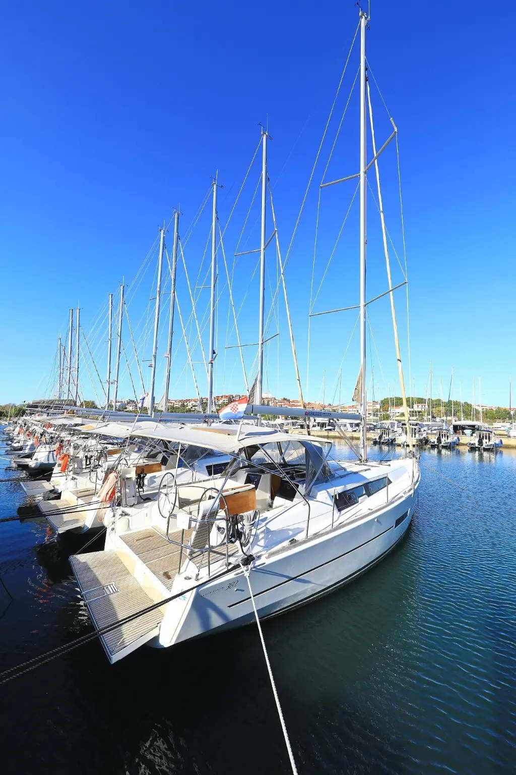 Dufour 382 Grand Large, Pula