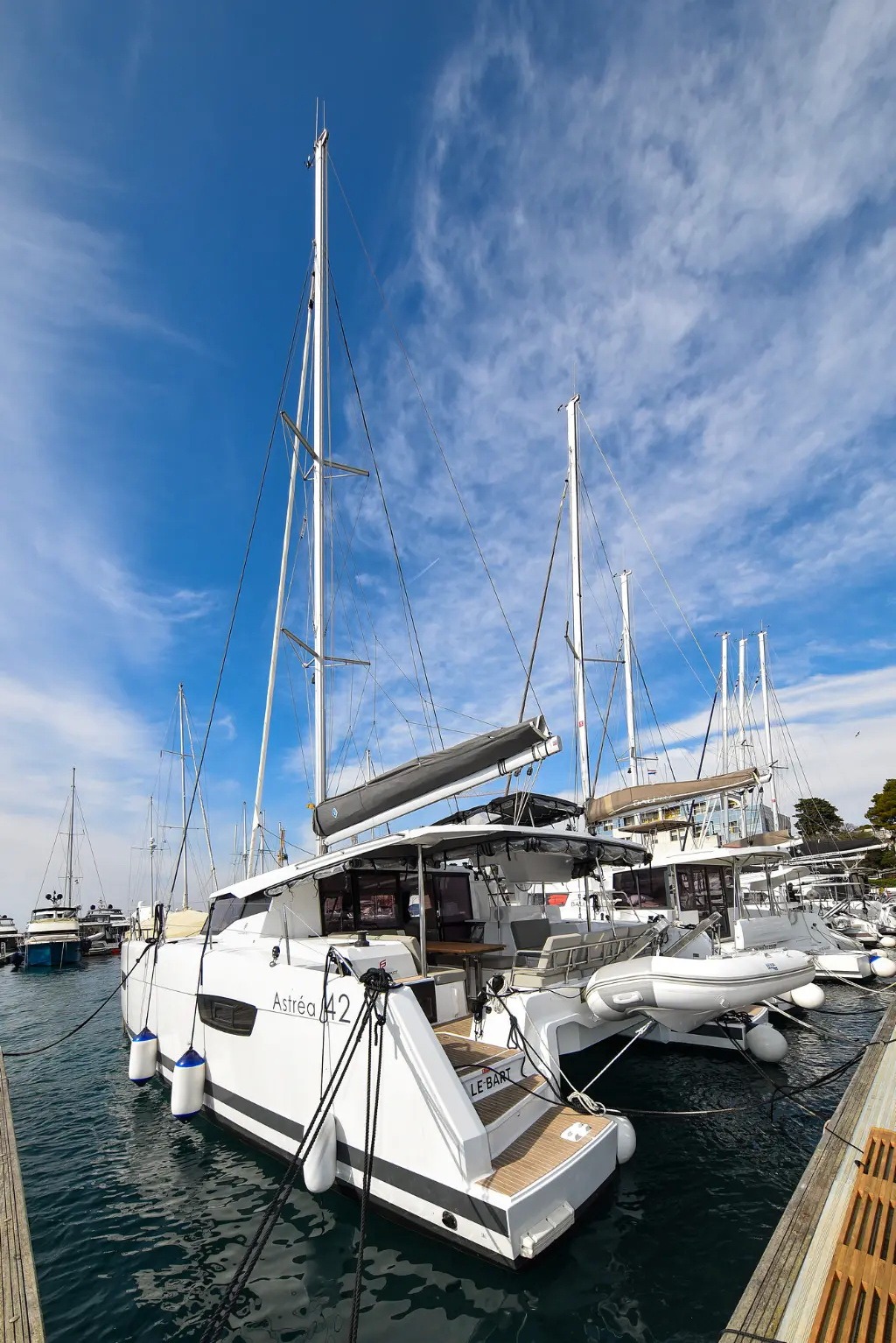 Yacht image 40