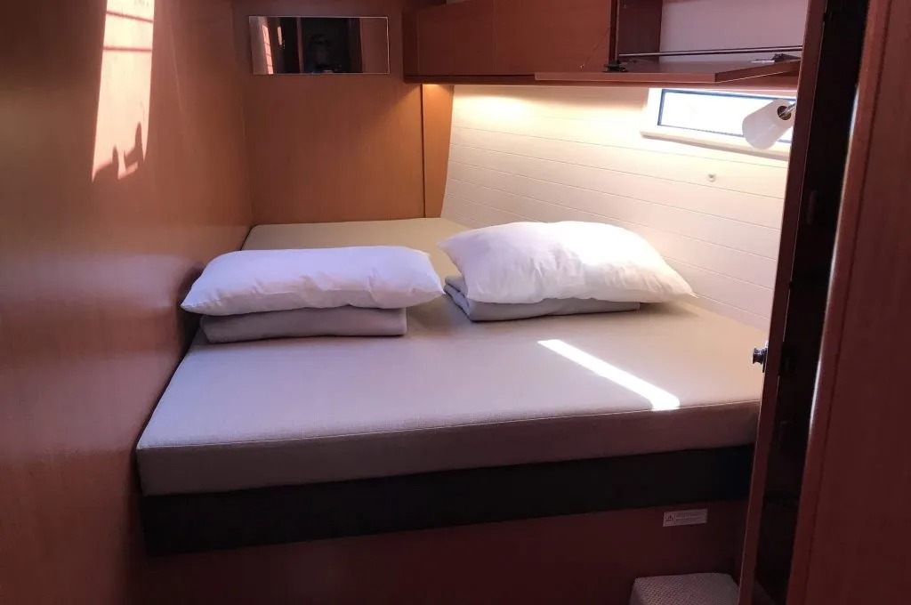 Bavaria Cruiser 51, Alimos