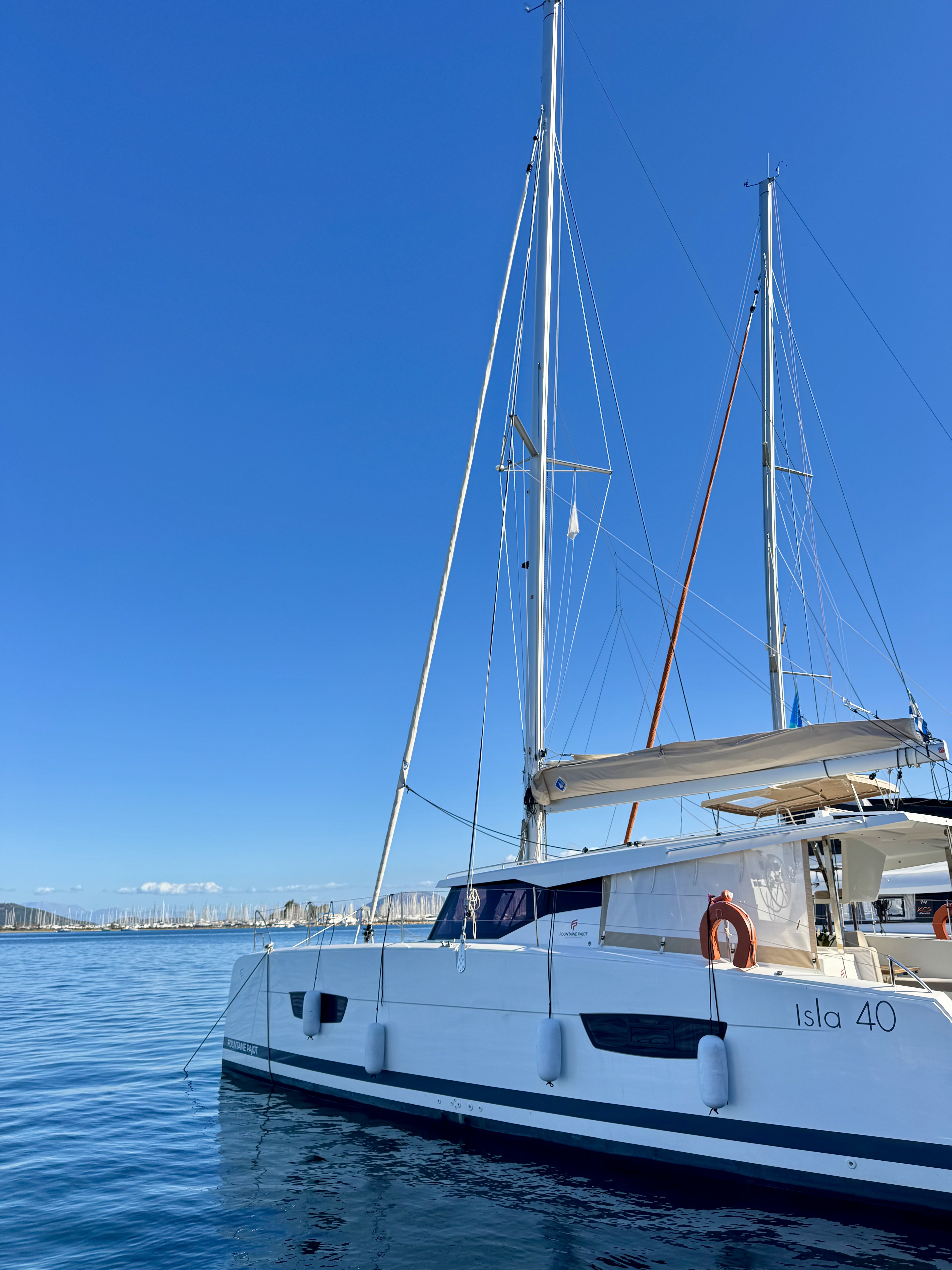 Yacht image 22