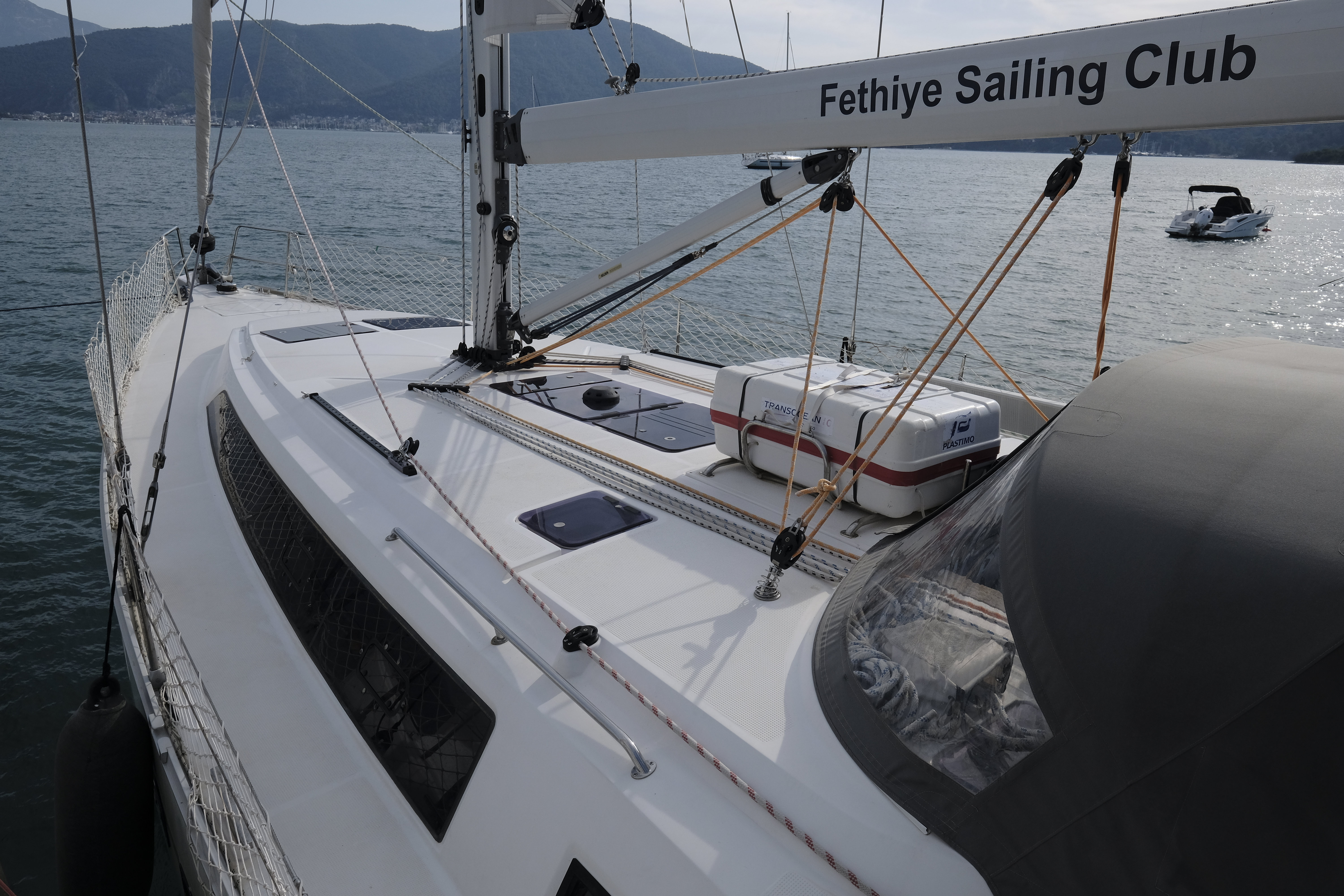 Yacht image 37
