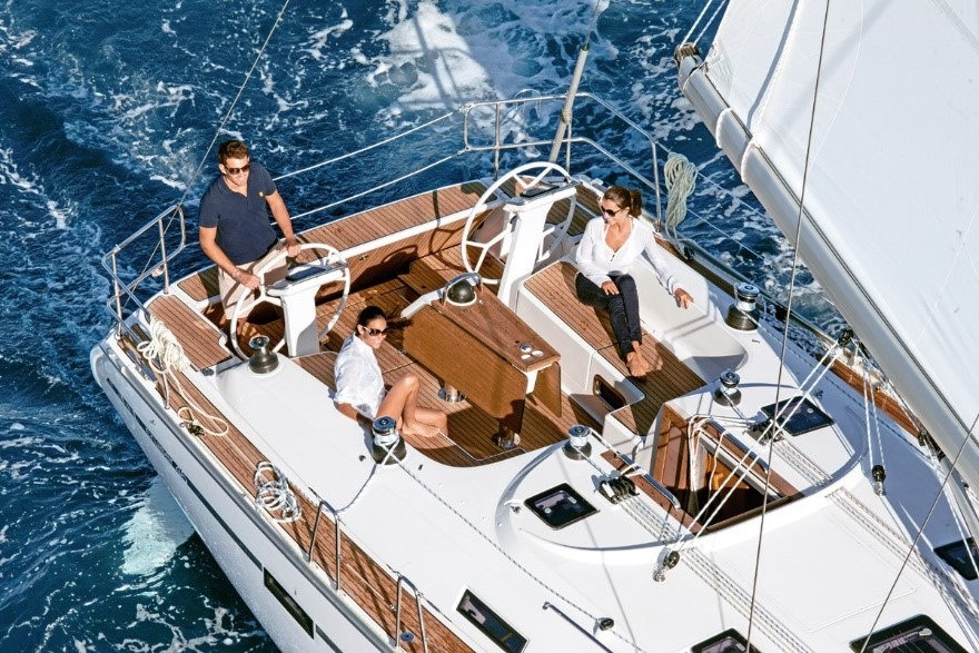 Yacht image 5