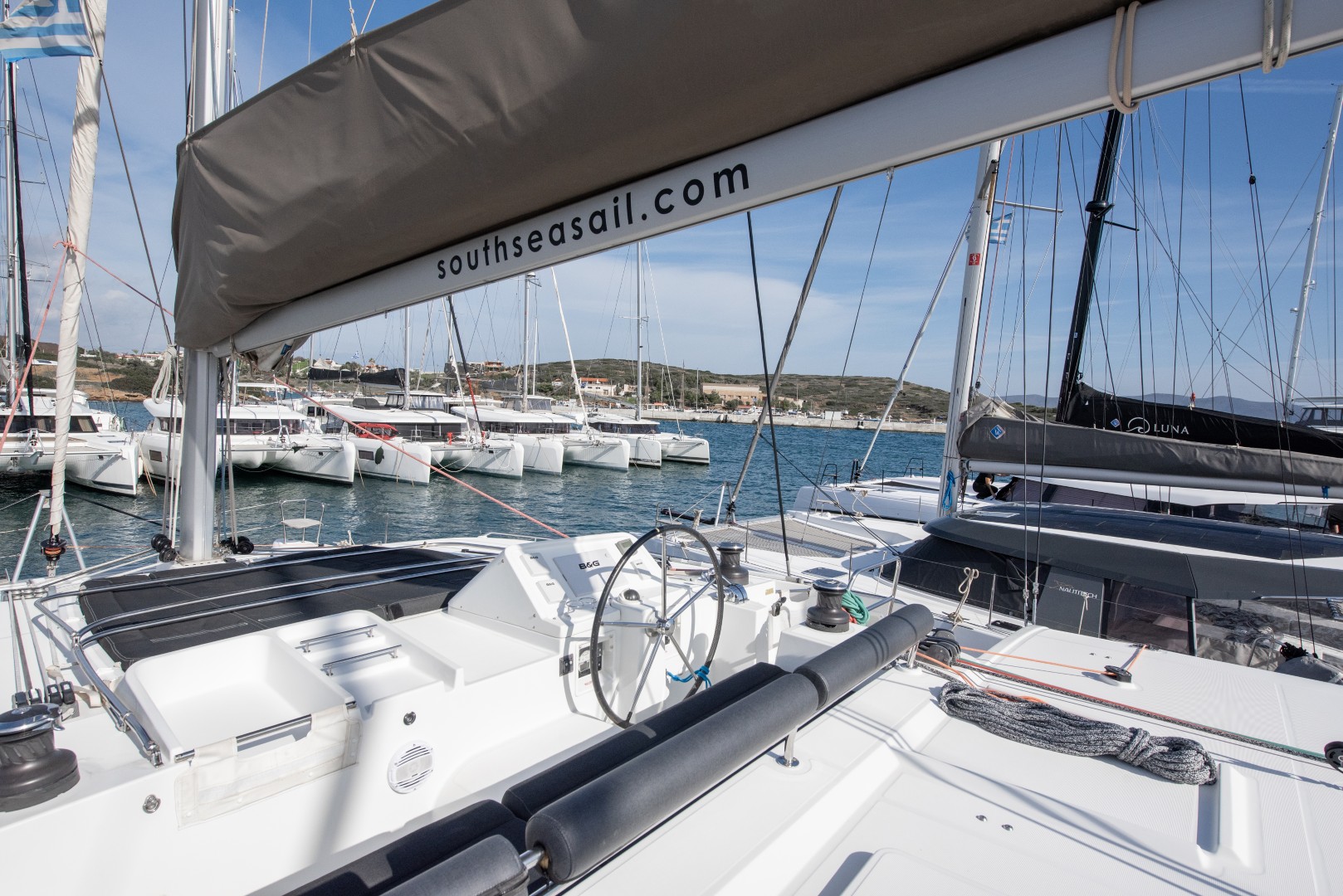 Yacht image 12