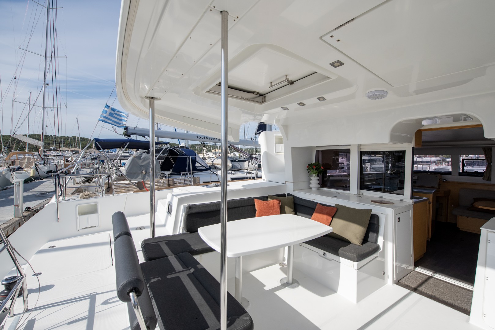 Yacht image 26