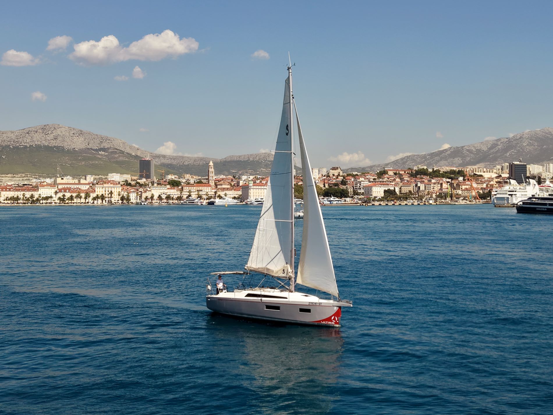Oceanis 34.1