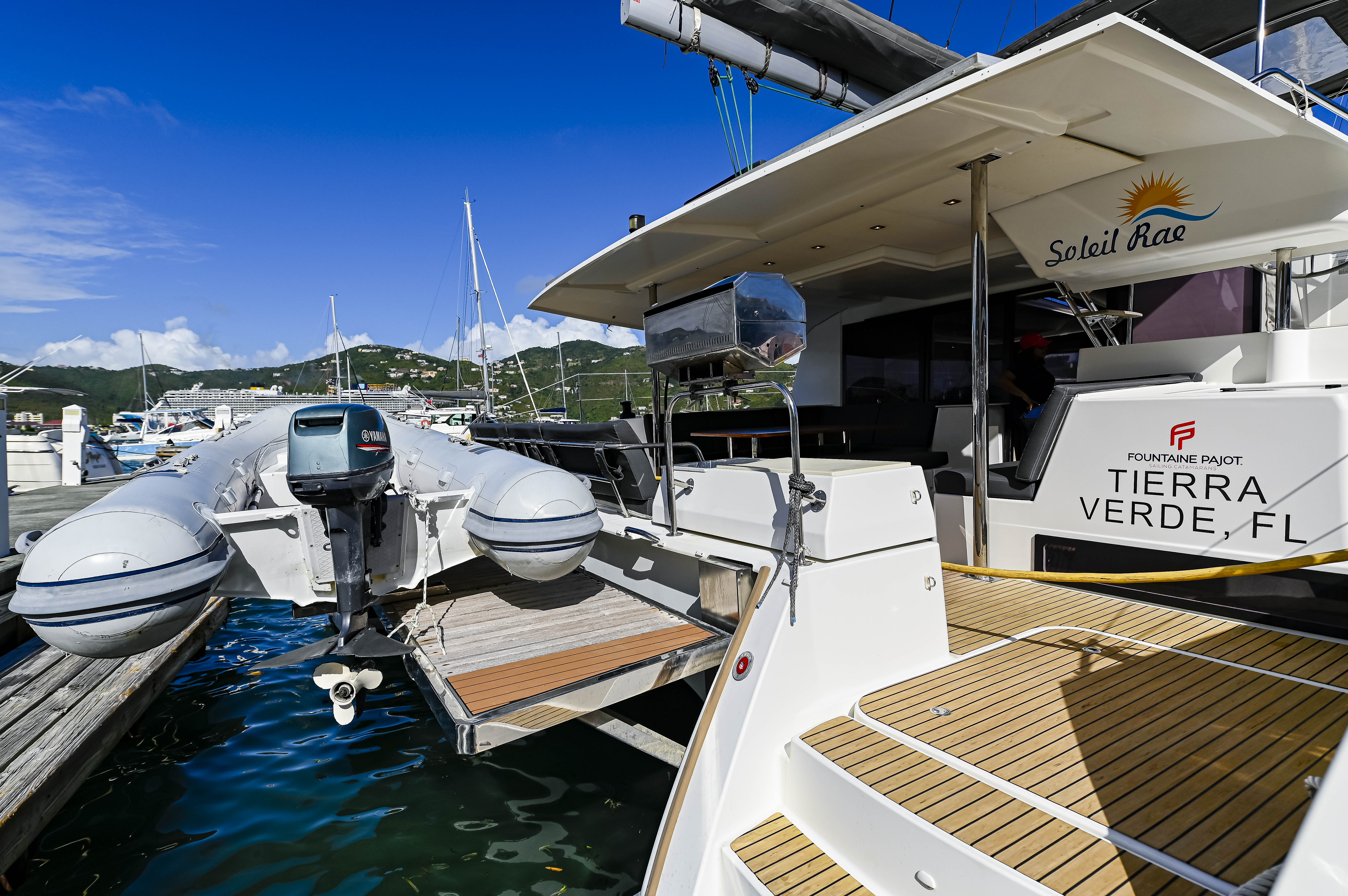 Yacht image 7