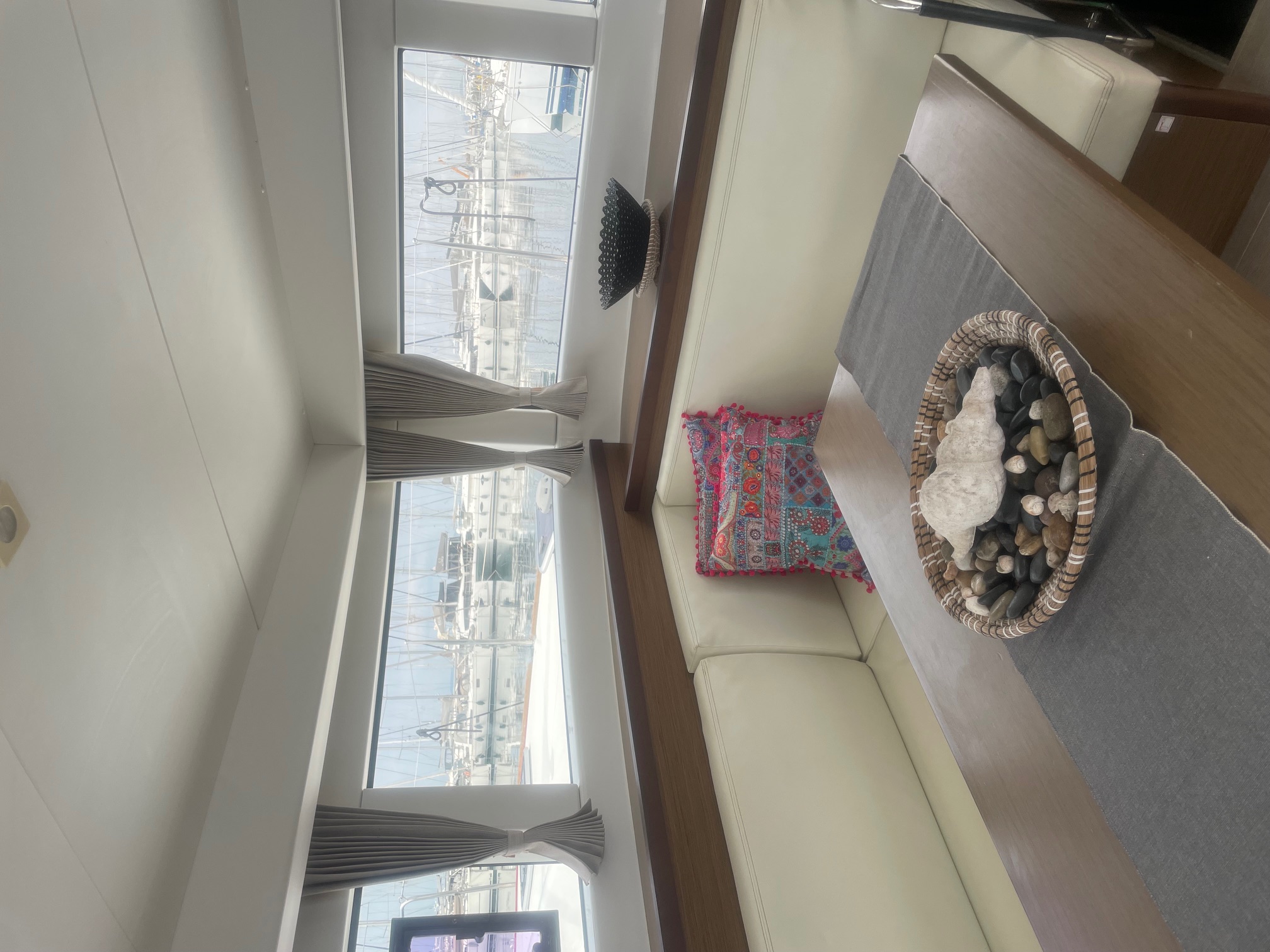 Yacht image 8