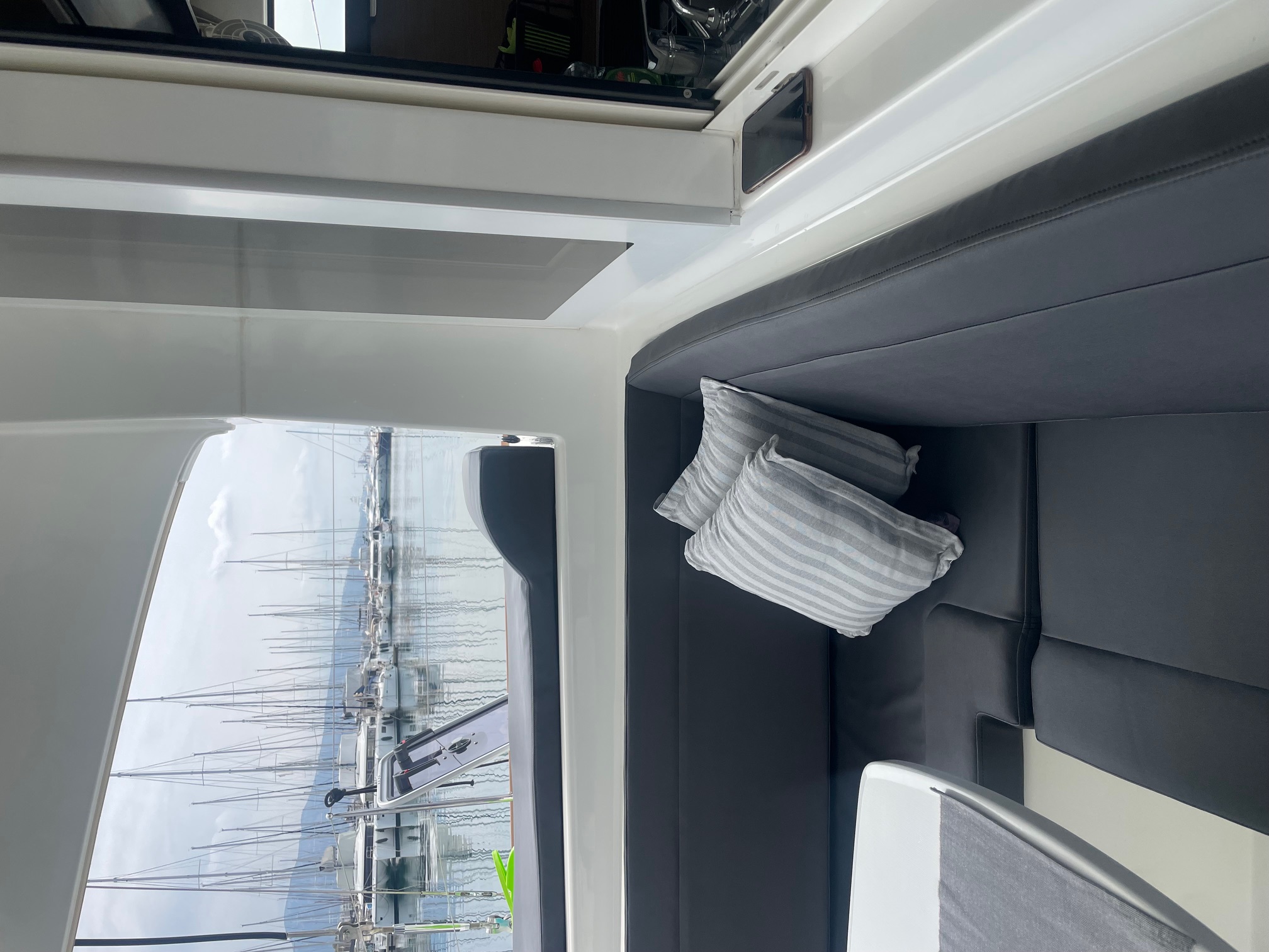 Yacht image 33