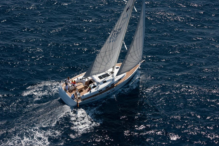 Yacht image 6
