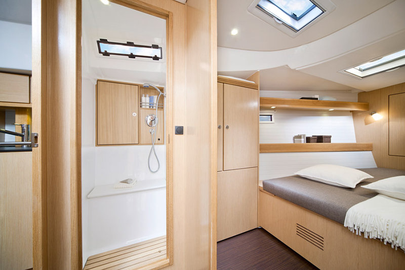 Yacht image 7
