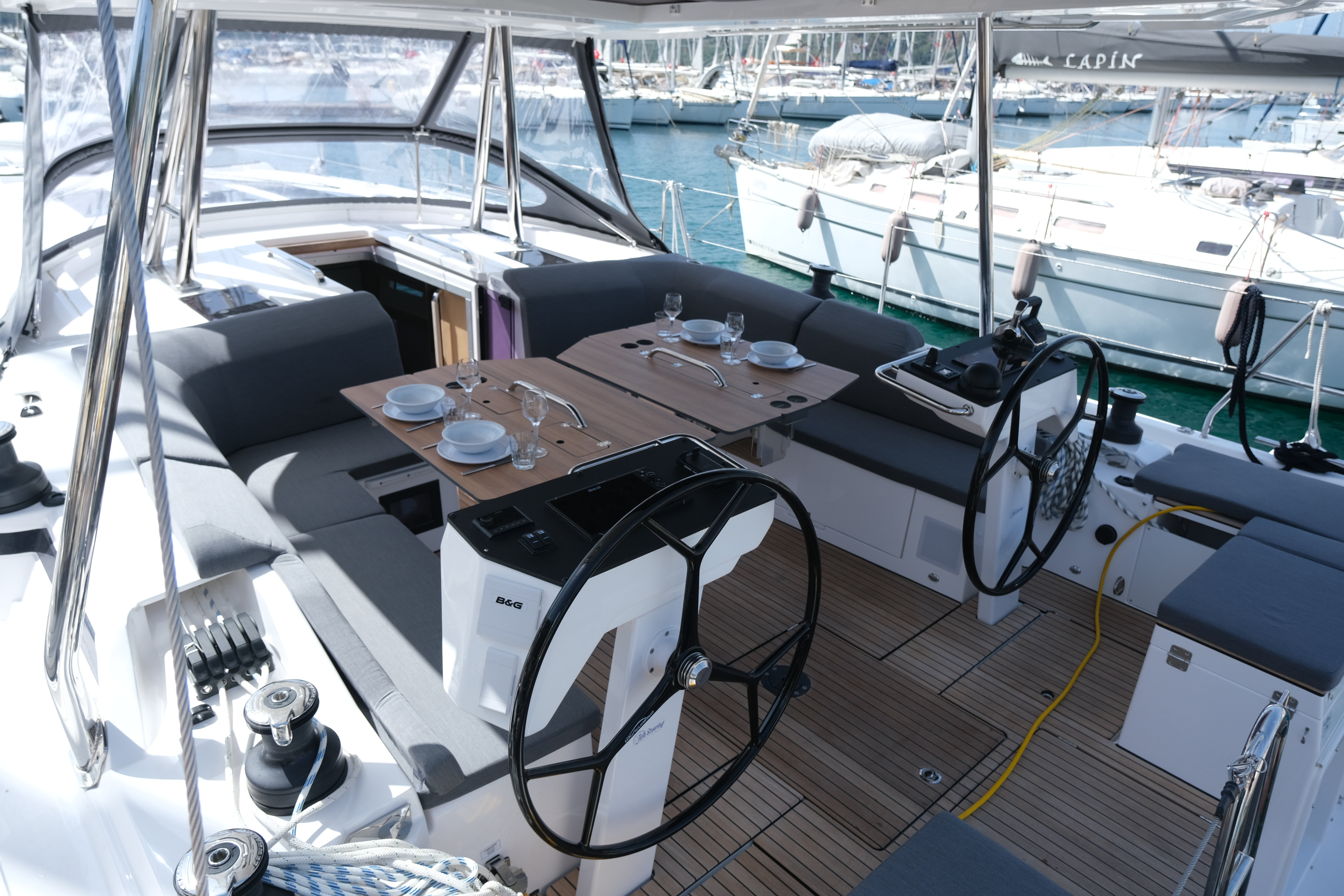 Yacht image 7