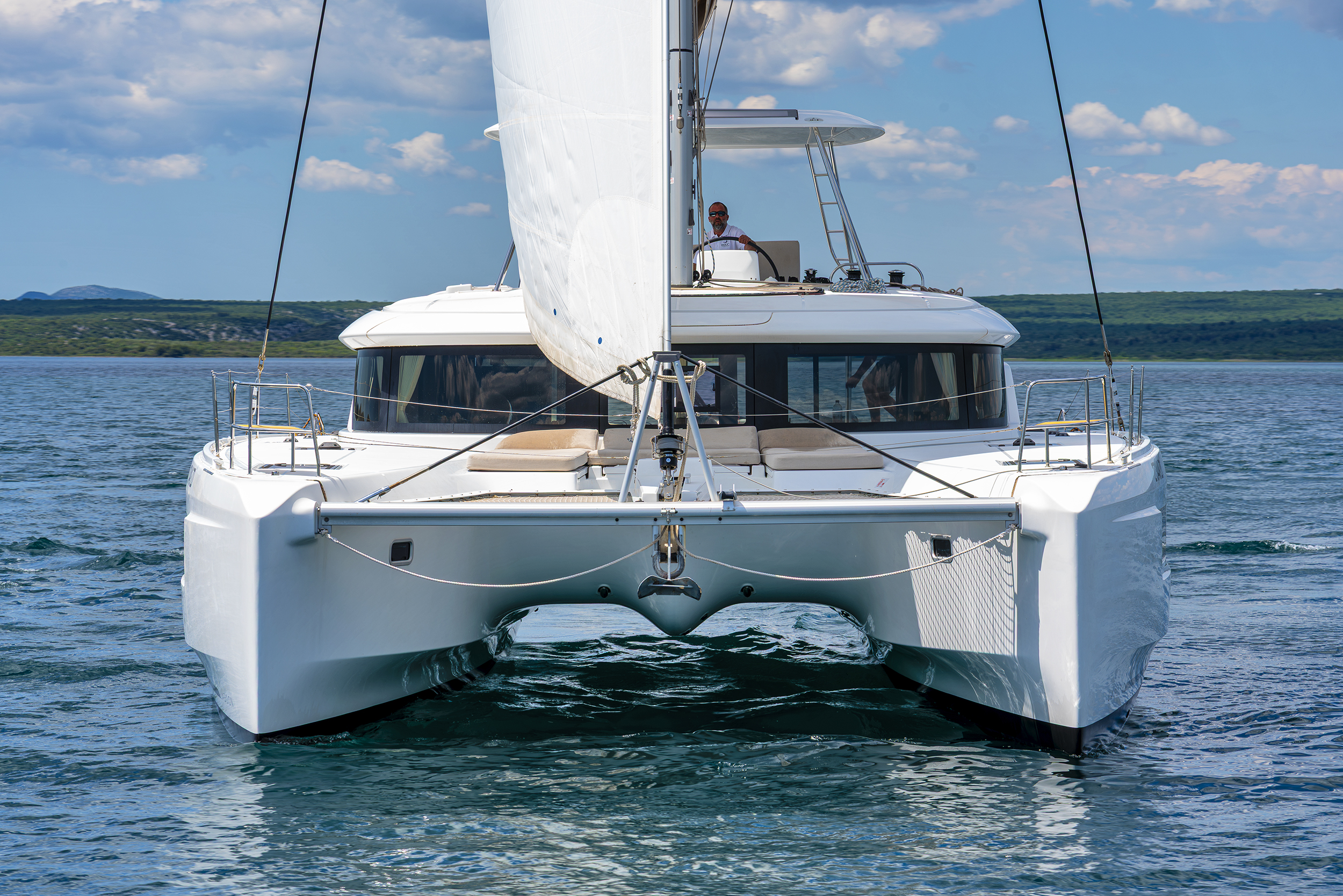 Yacht image 10