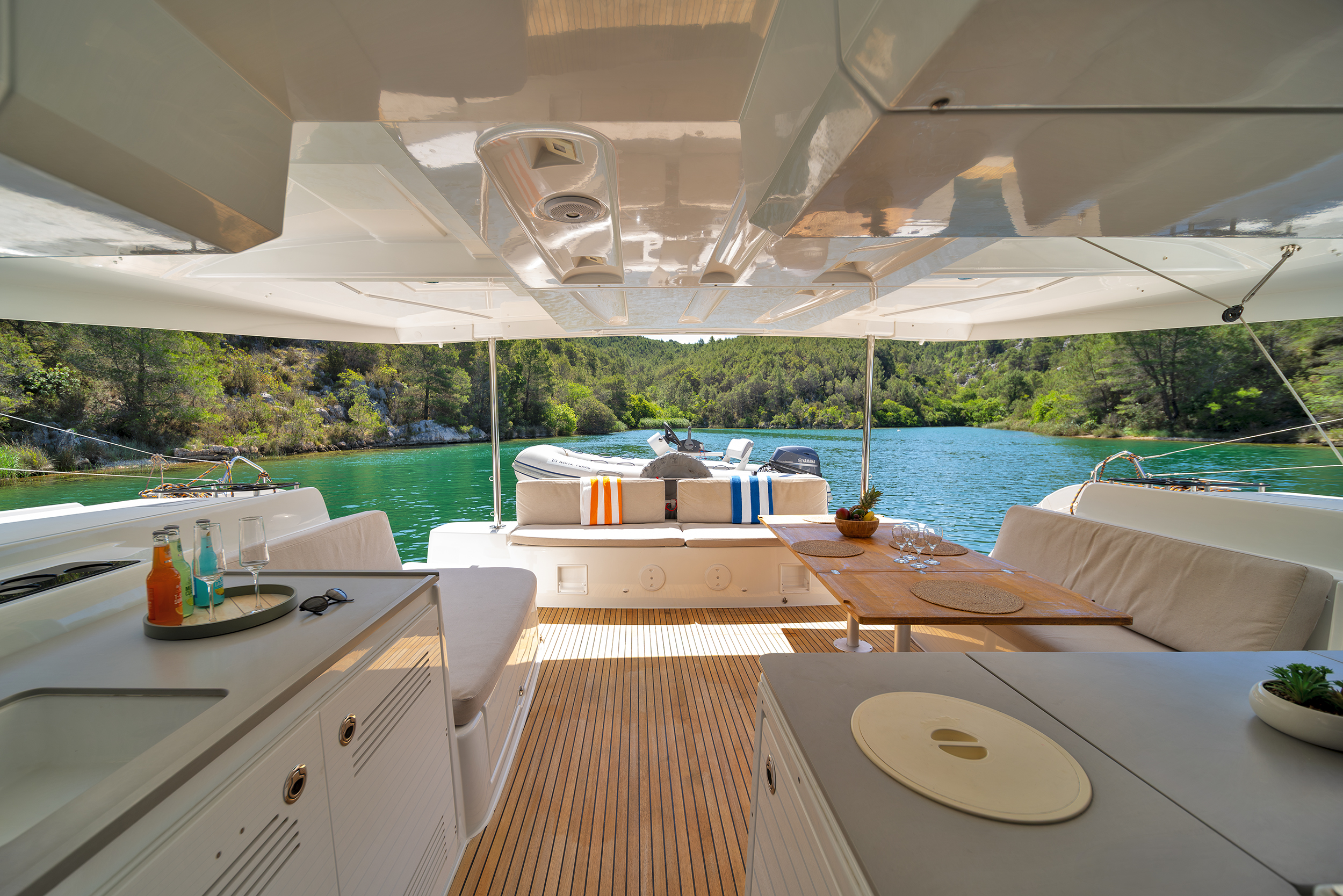 Yacht image 23