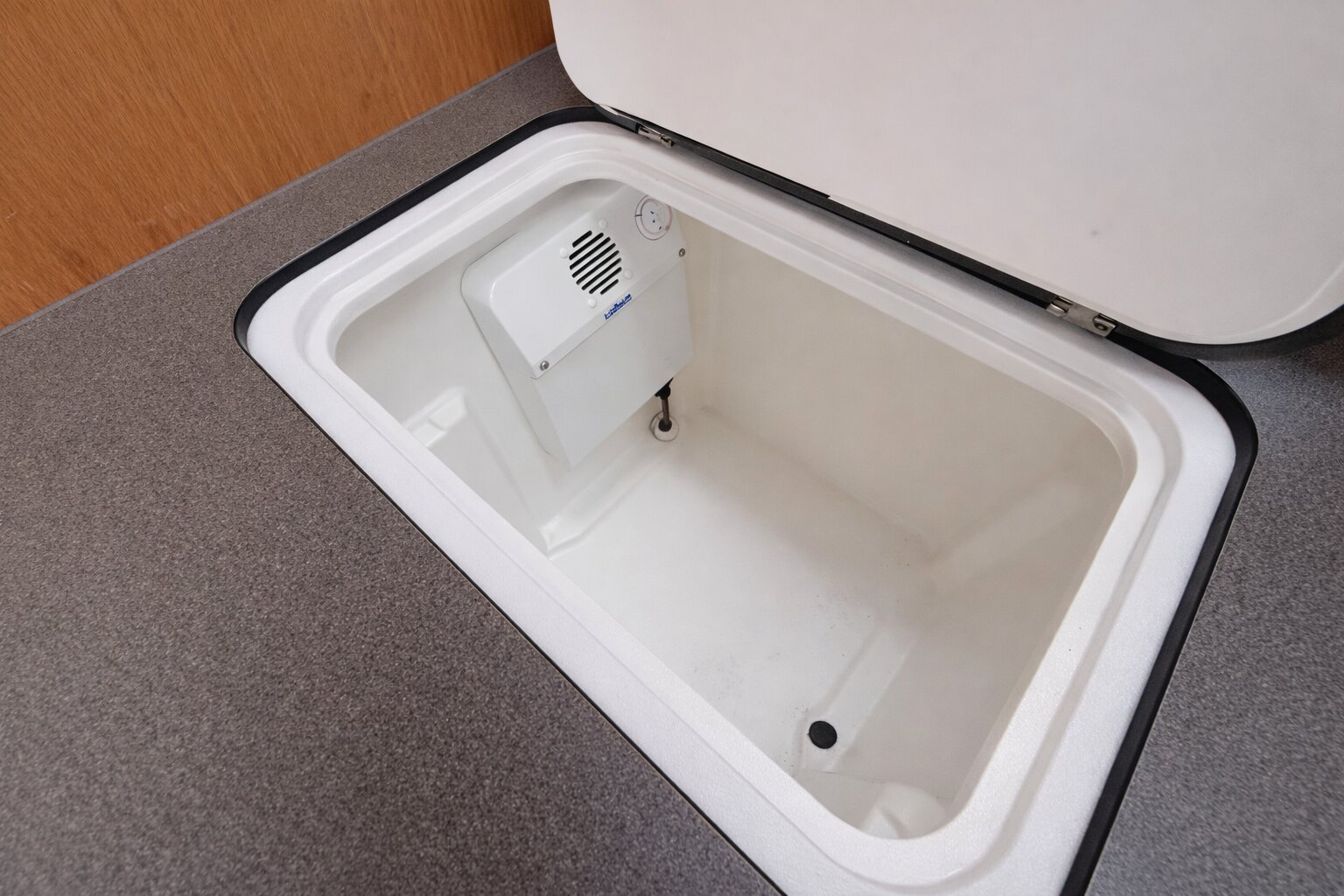 Yacht image 7