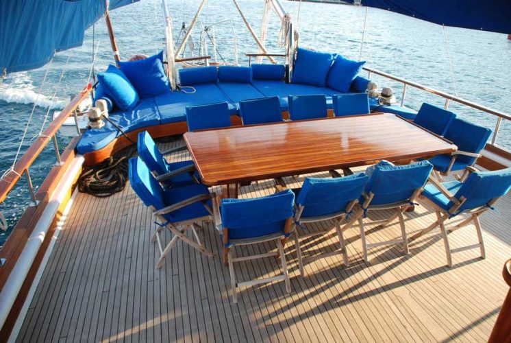 Yacht image 31