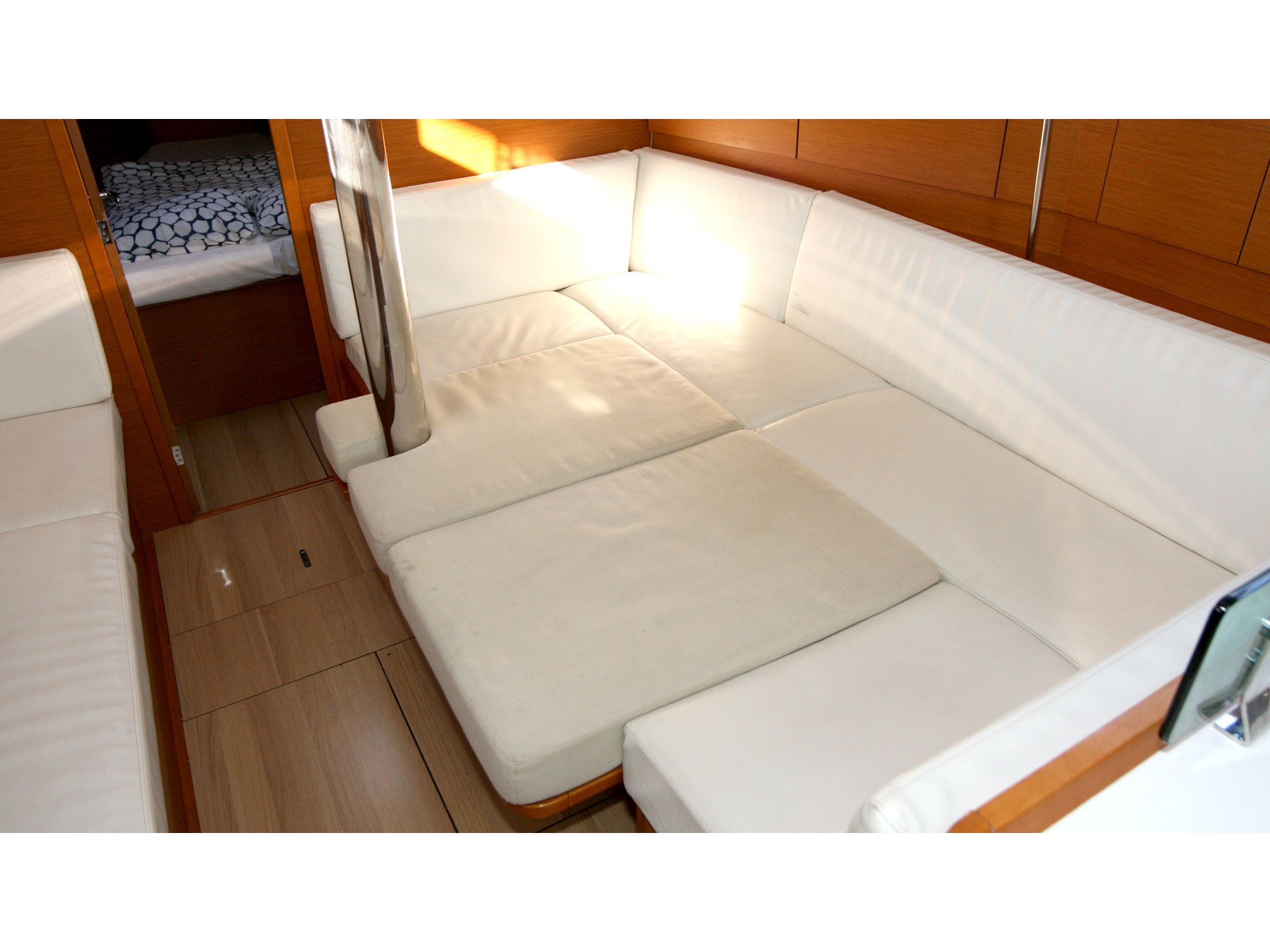 Foto Sun Odyssey 389 3