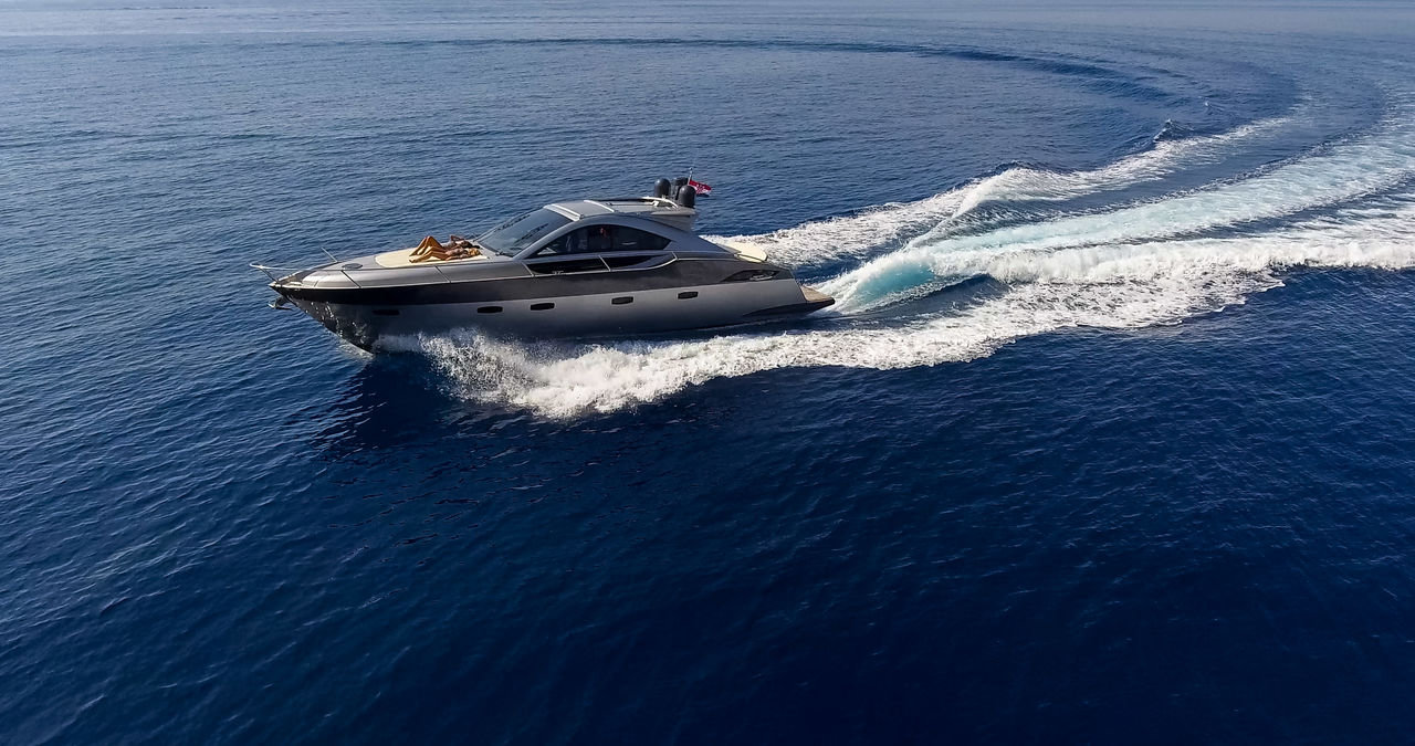 Yacht image 52