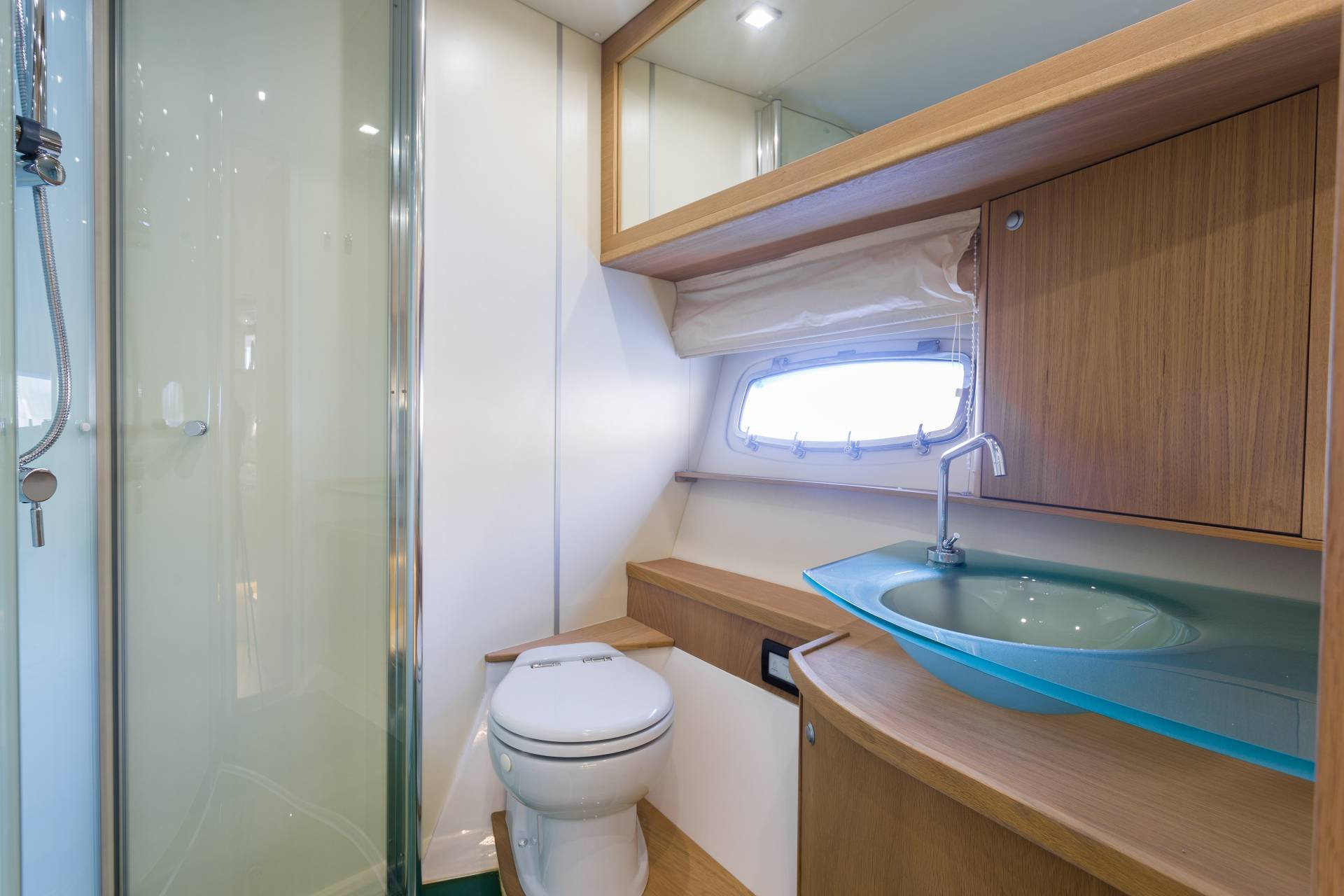 Yacht image 2