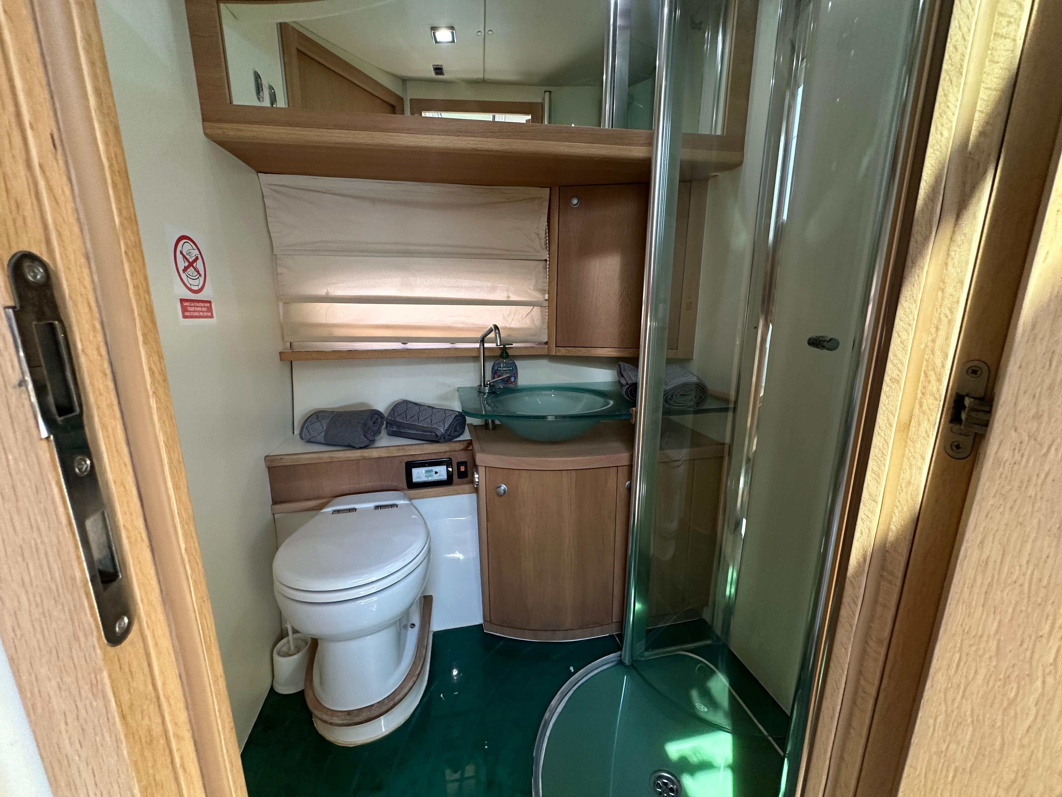 Yacht image 55