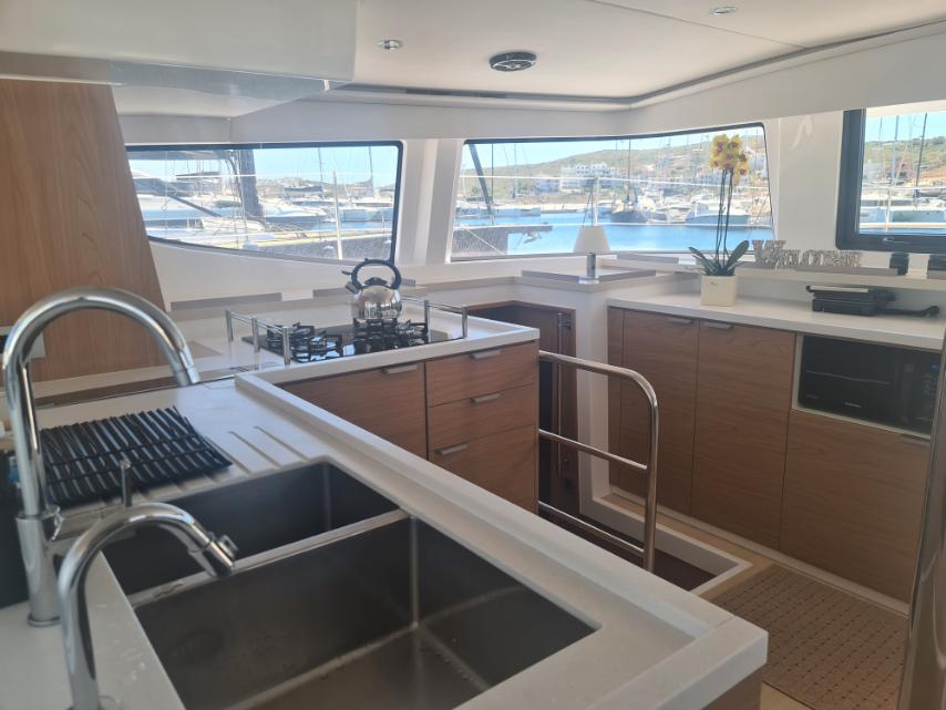 Yacht image 1