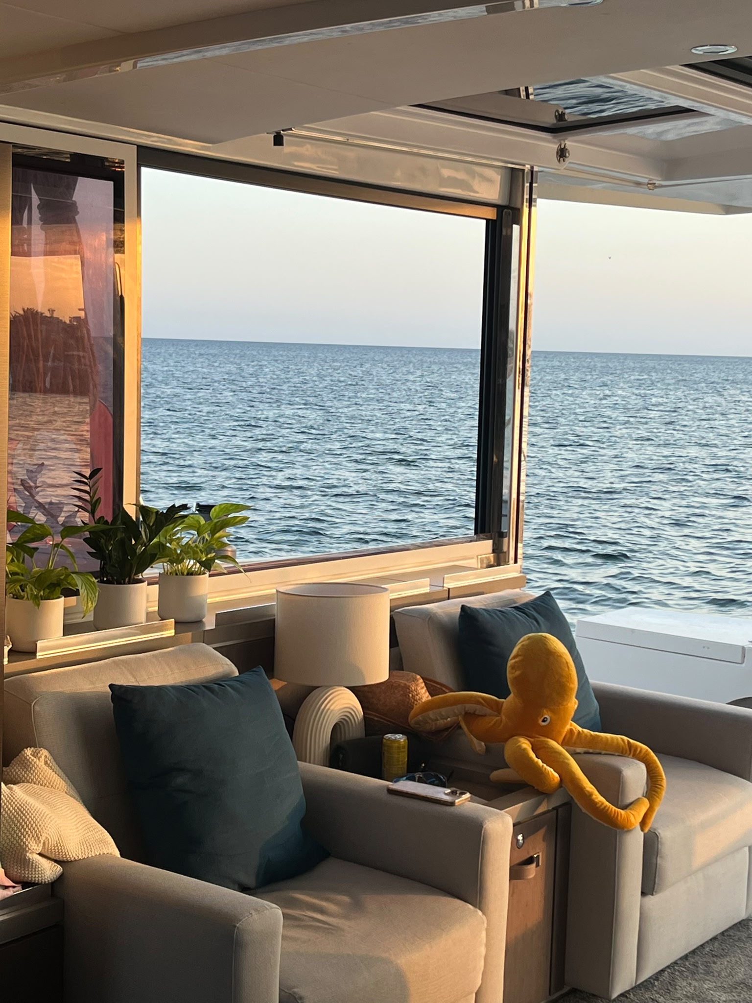 Yacht image 23