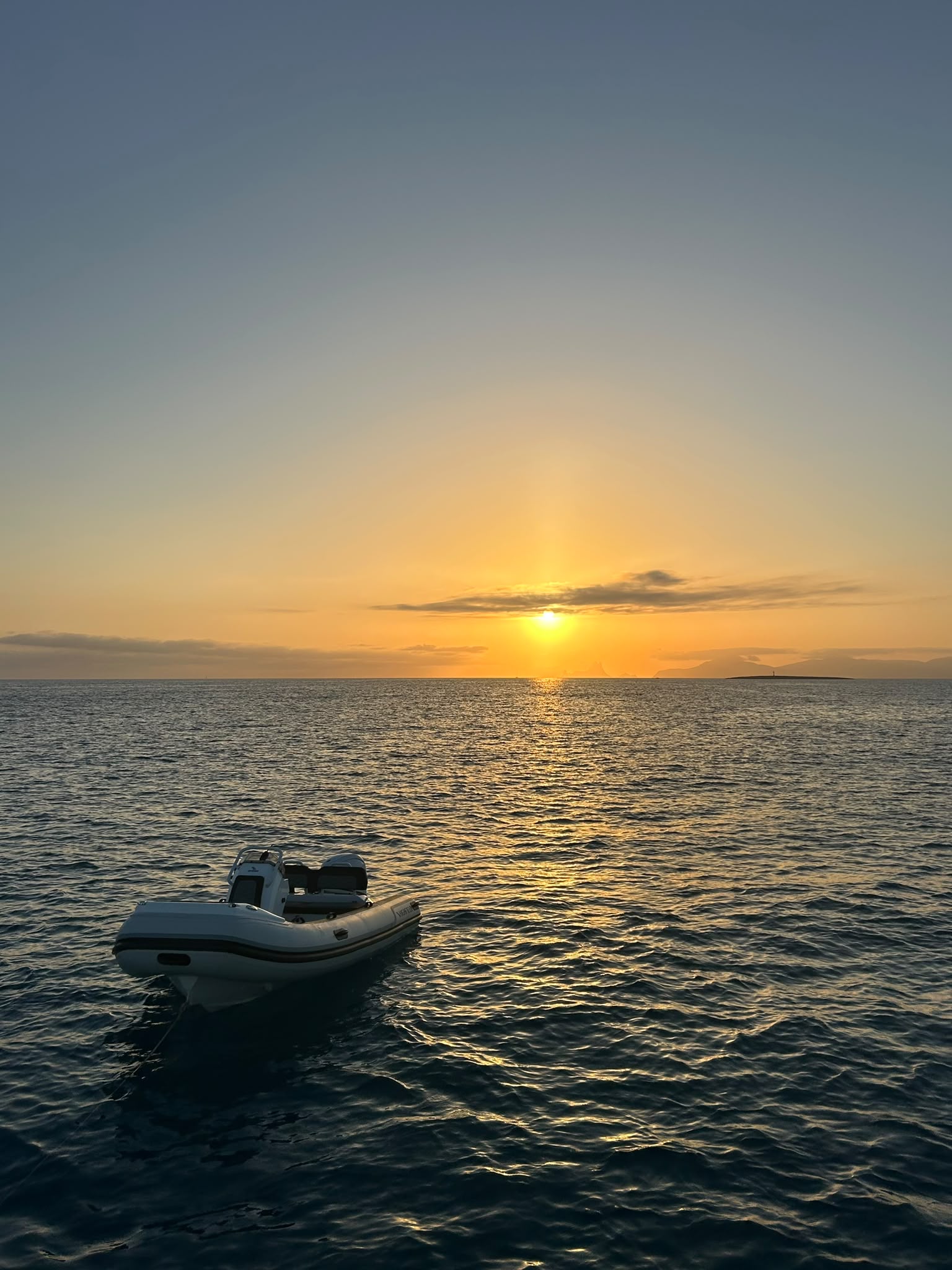 Yacht image 6