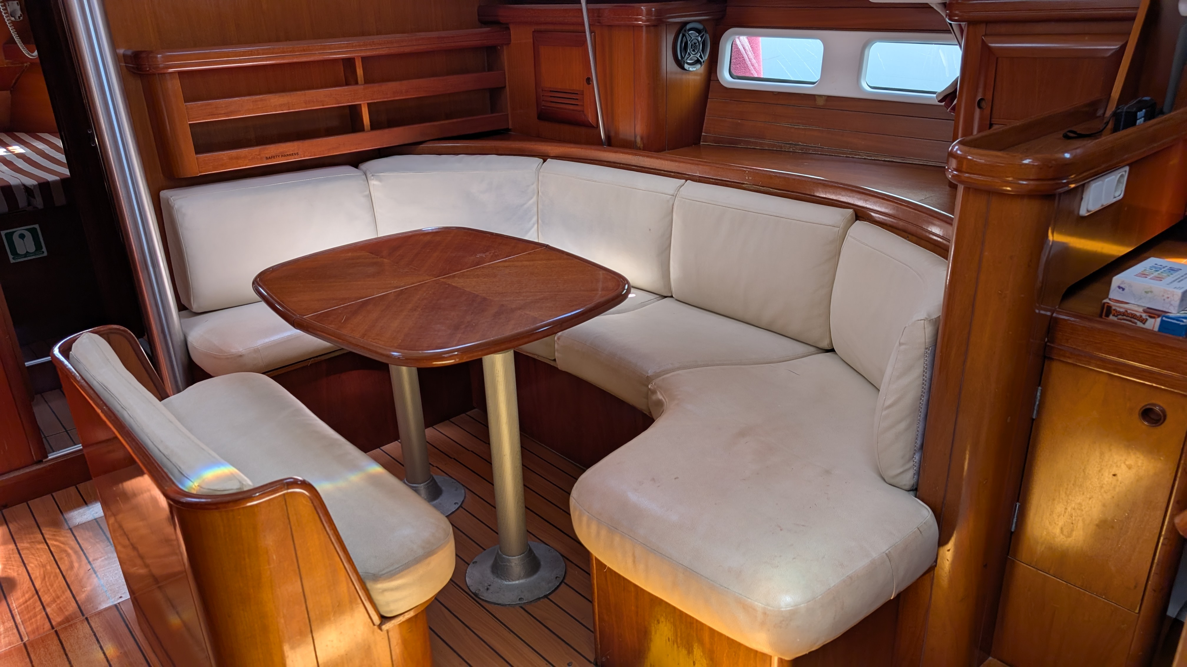 Yacht image 15